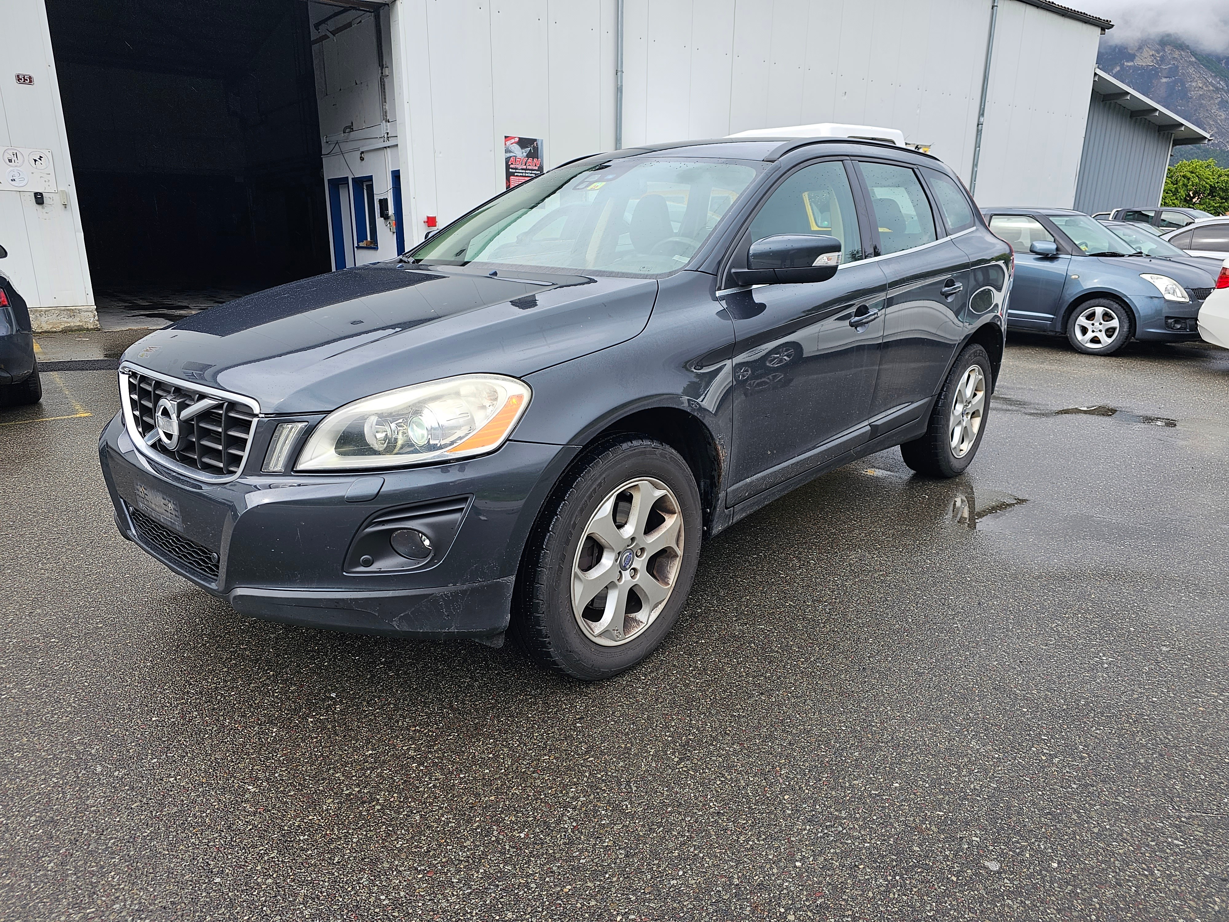 VOLVO XC60 D5 AWD Momentum Geartronic