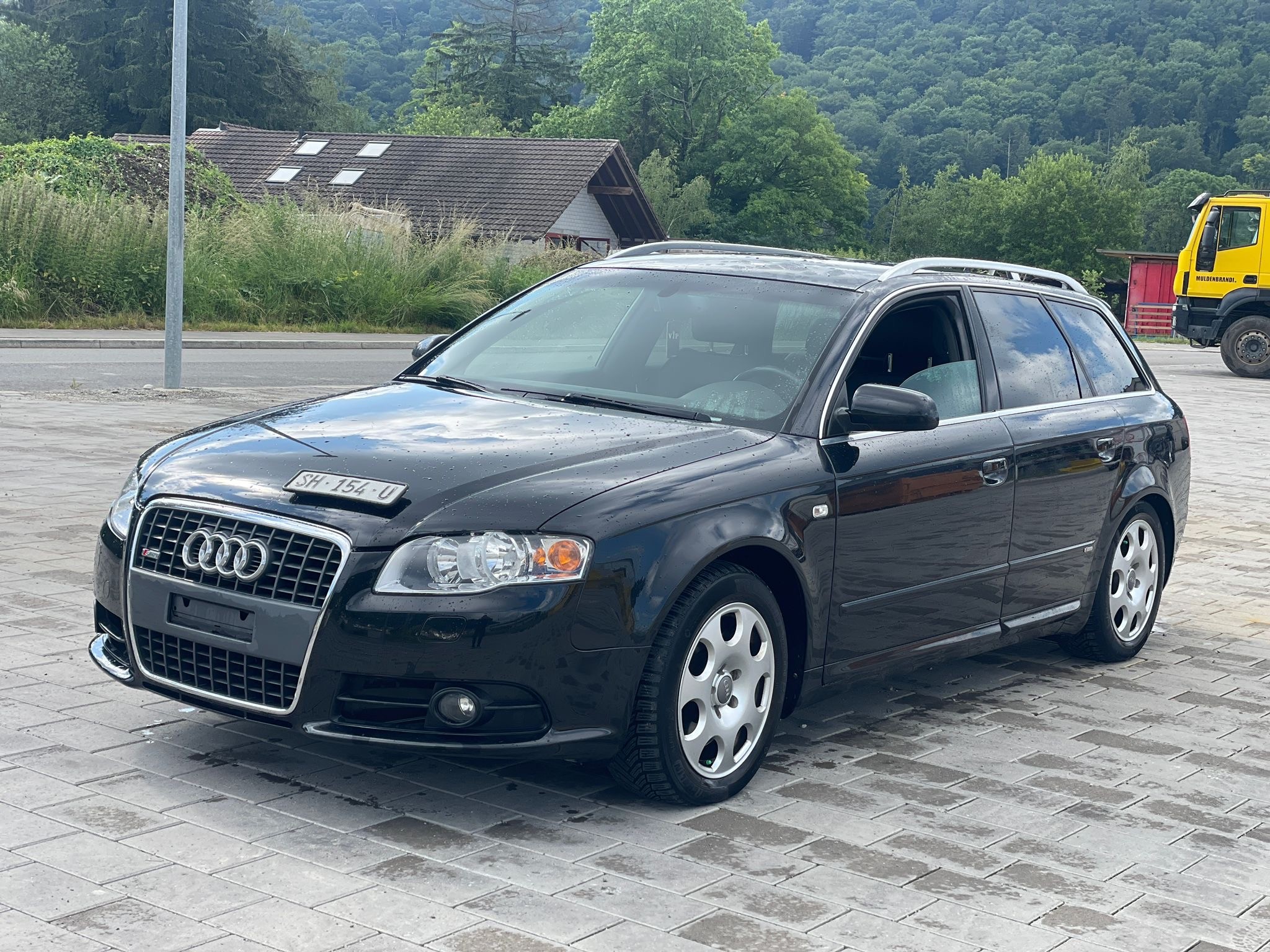 AUDI A4 Avant 2.0 Turbo FSI quattro