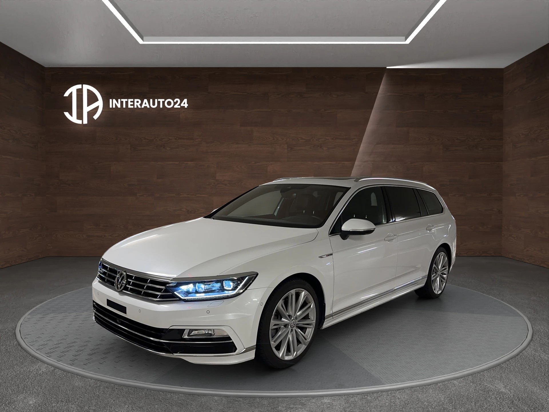 VW Passat Variant 2.0 TDI BMT Sport DSG 4Motion