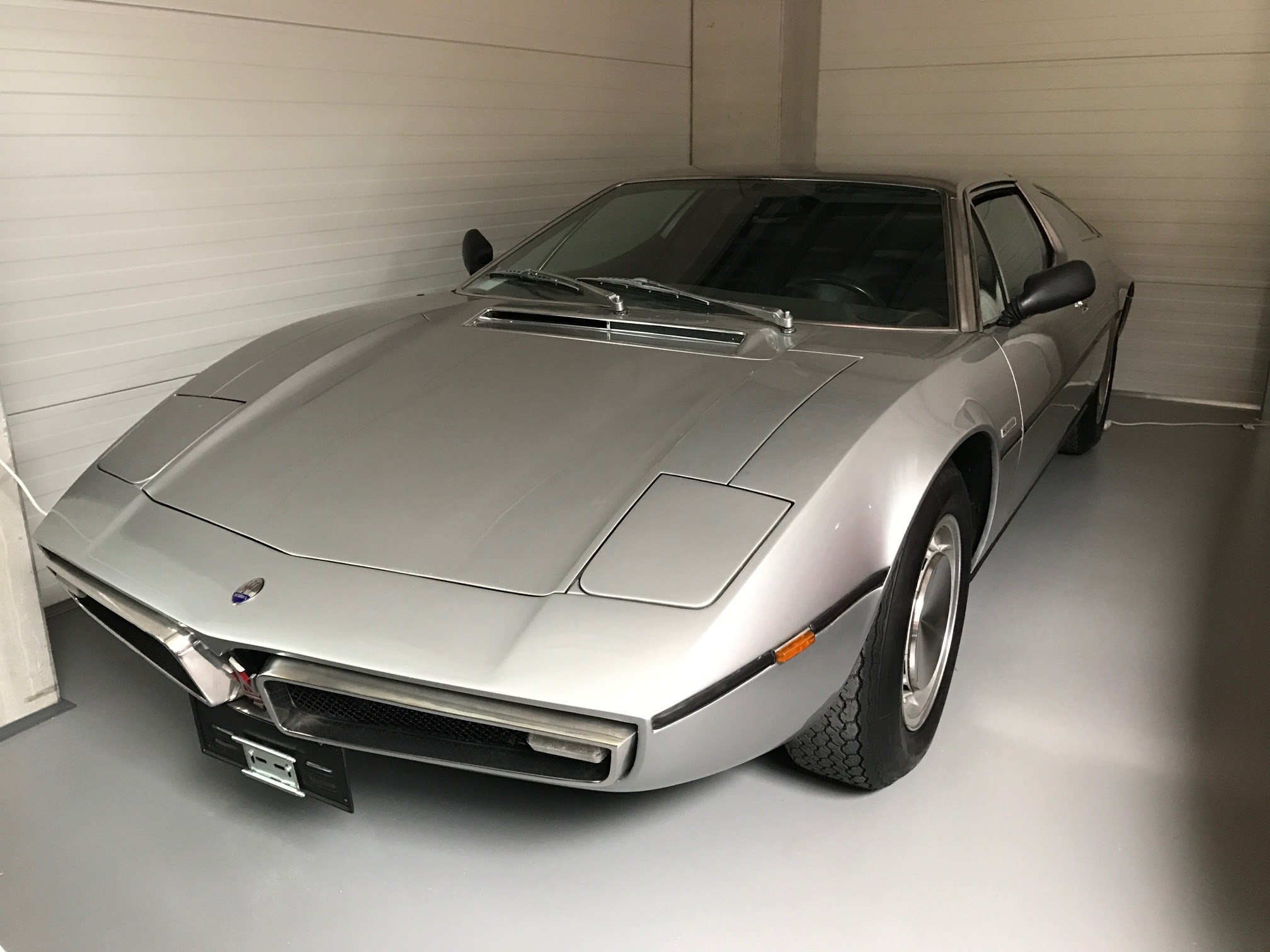 MASERATI Bora