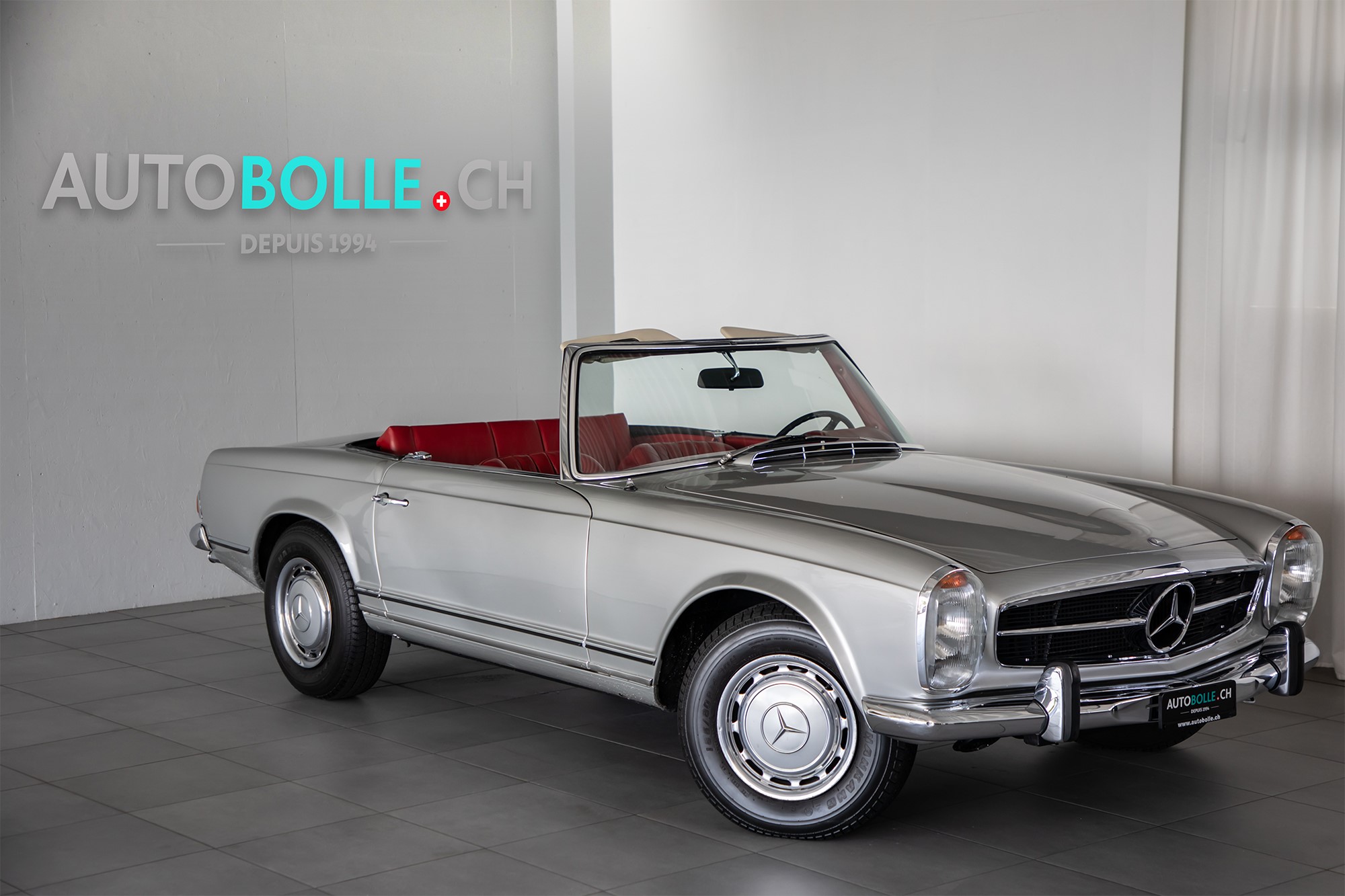 MERCEDES-BENZ SL 280 SL Pagode California