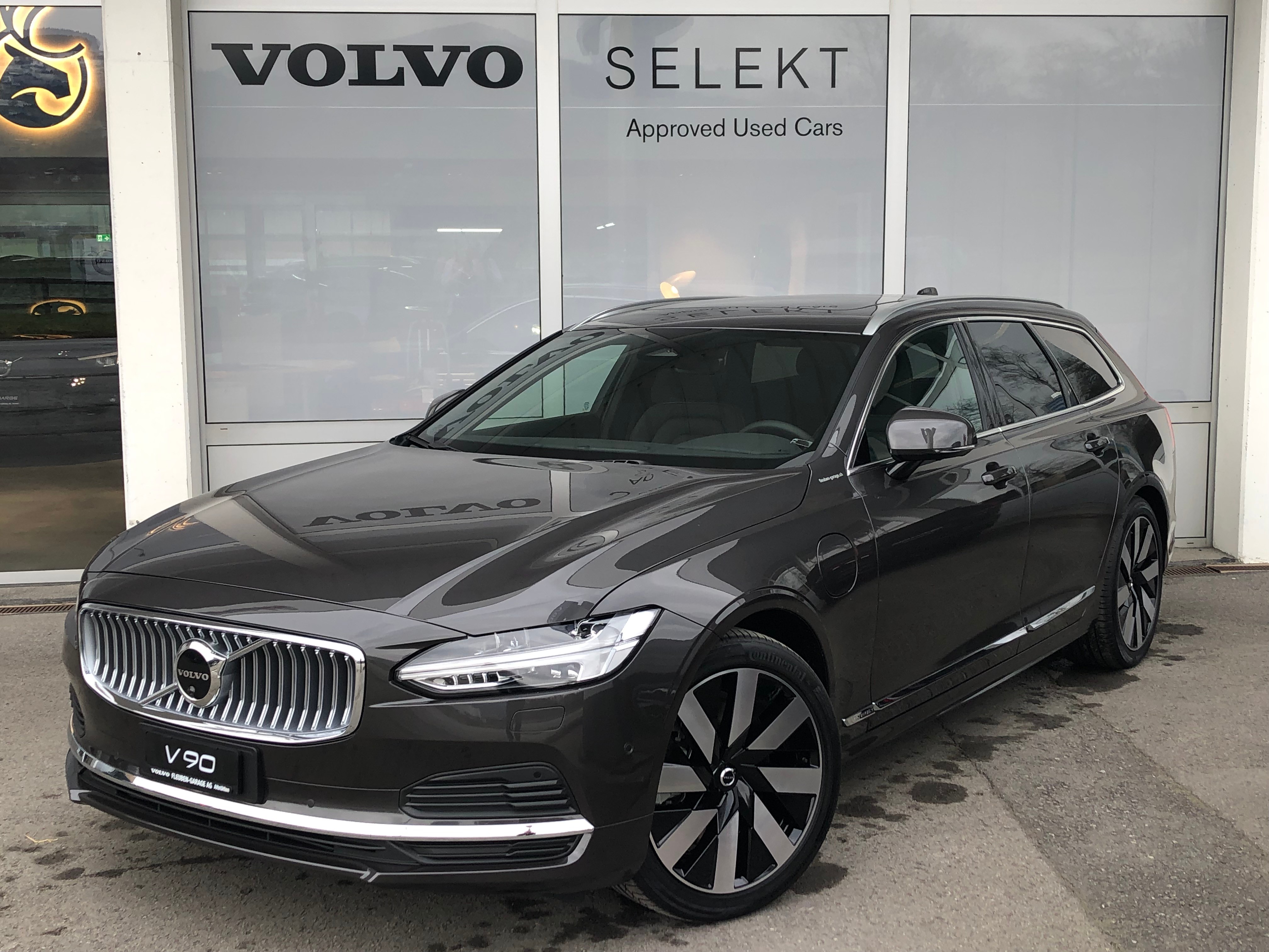 VOLVO V90 T6 eAWD Plus Bright