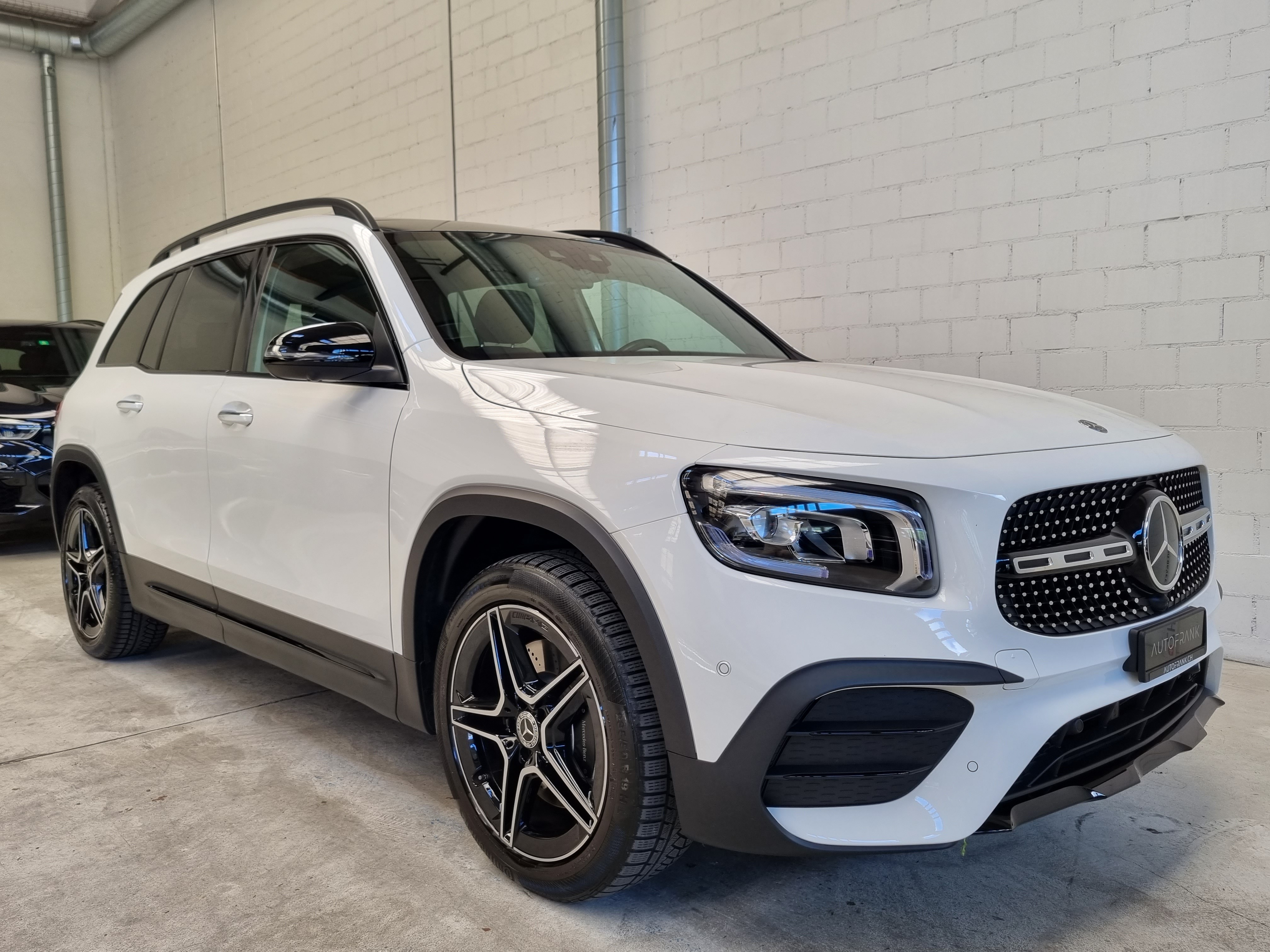 MERCEDES-BENZ GLB 250 AMG Line 4matic