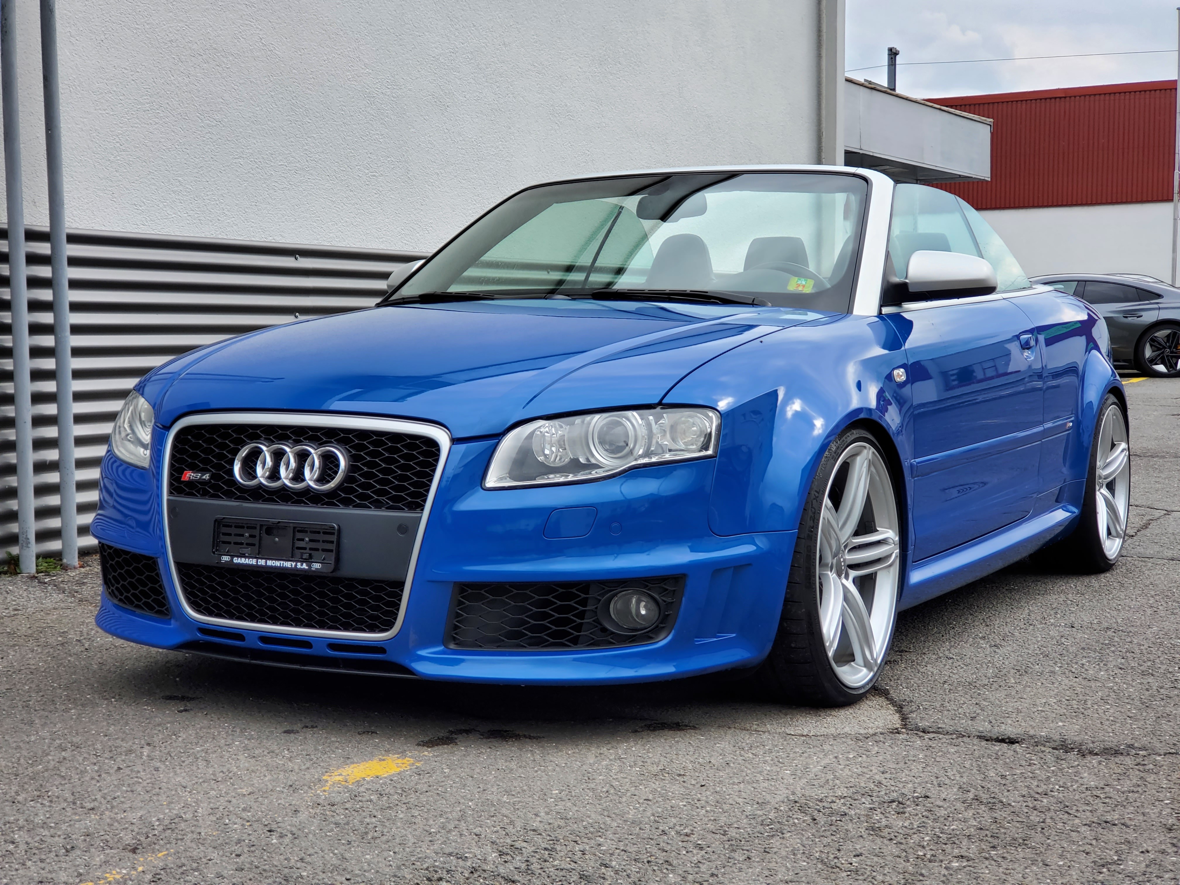 AUDI RS4 Cabriolet 4.2 V8 quattro