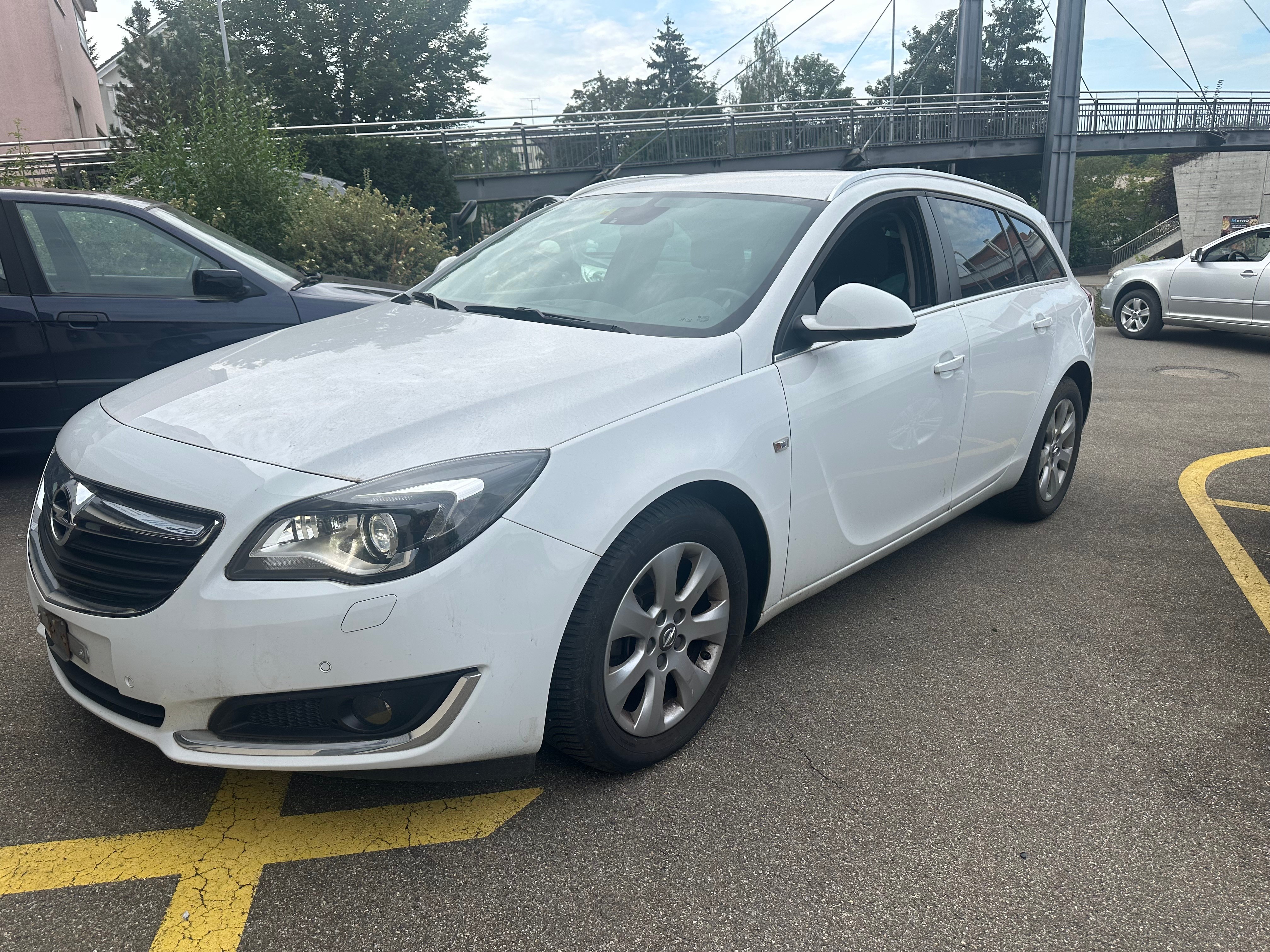 OPEL Insignia Sports Tourer 1.6 CDTI Automatic