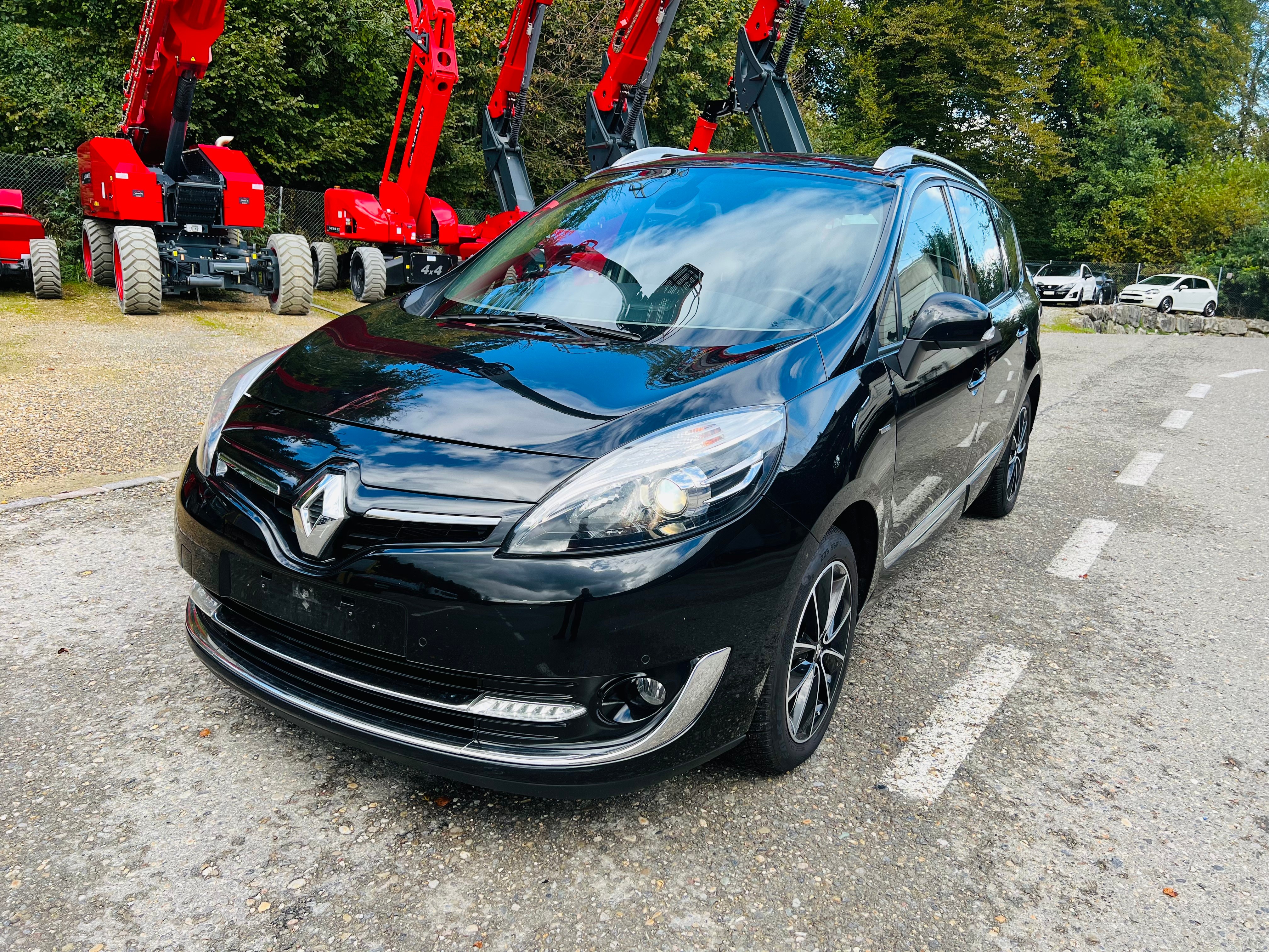 RENAULT Grand Scénic 1.2 16V Turbo Bose Edition