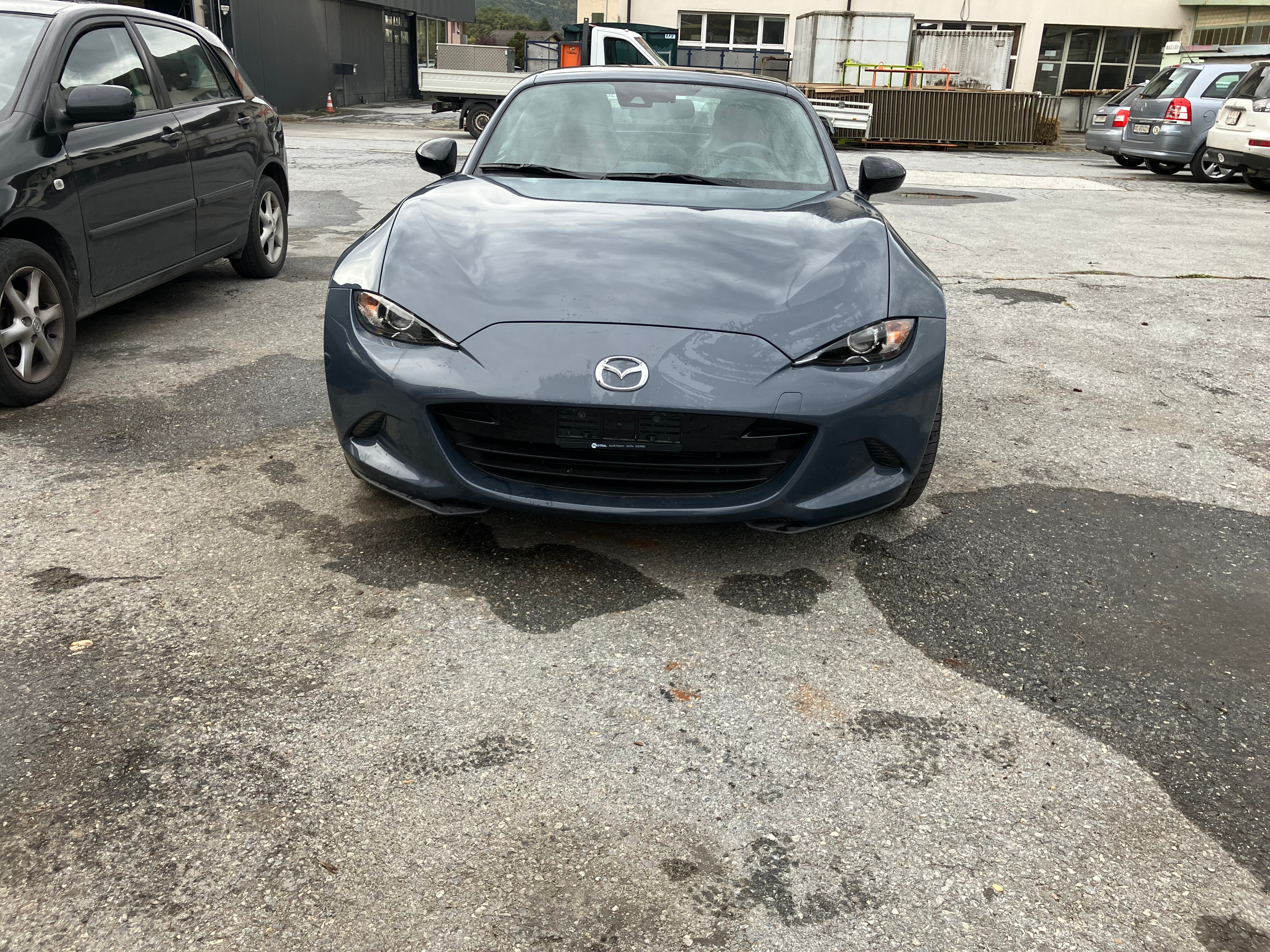 MAZDA MX-5 RF SKYACTIV-G 184 Revolution Automat