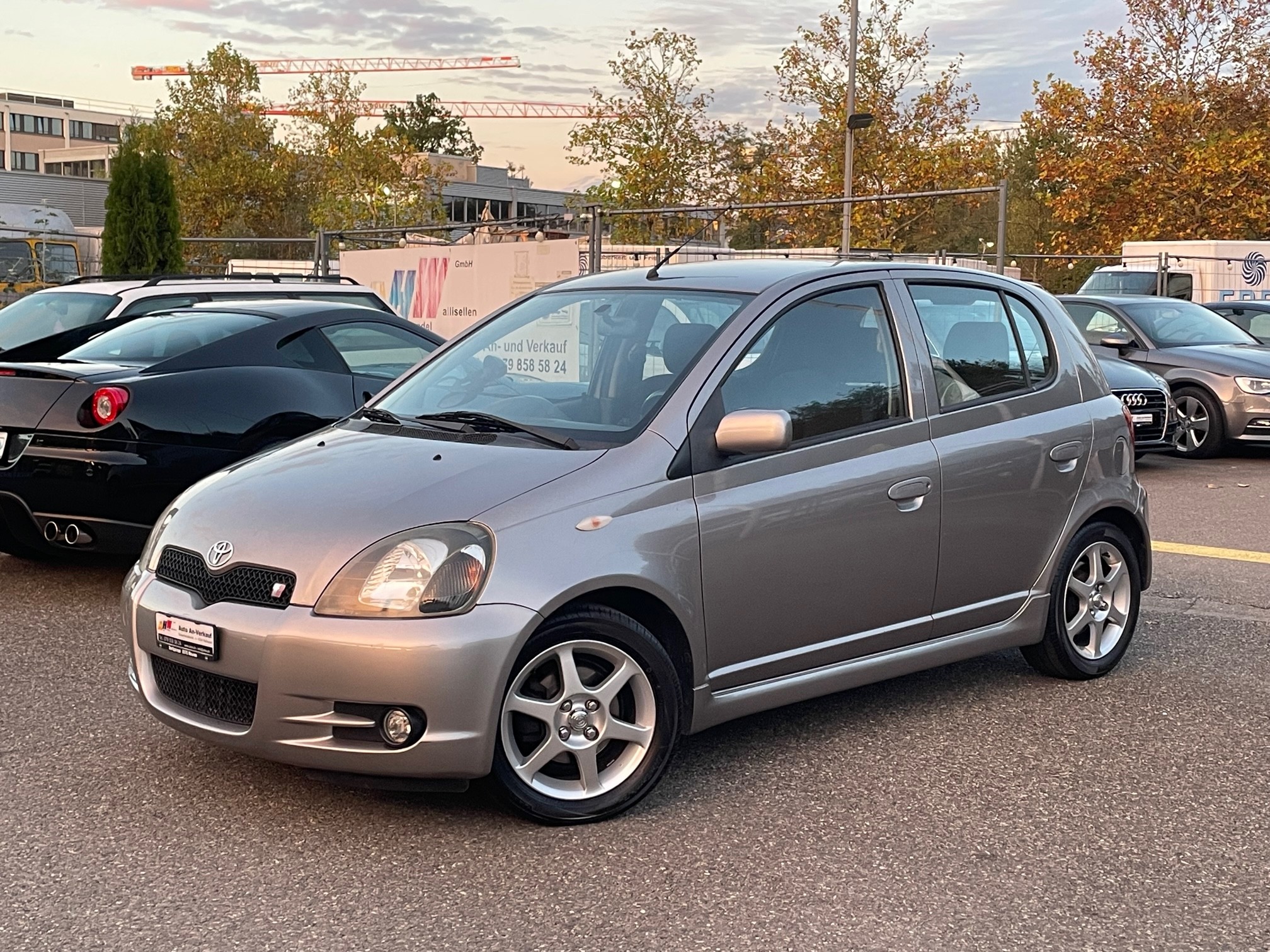 TOYOTA Yaris 1.5 TS / Frisch ab MFK / 8-fach bereift / gepflegt