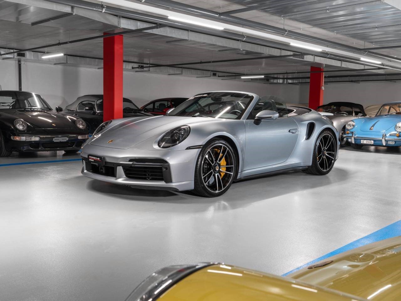 PORSCHE 911 Turbo S Cabriolet