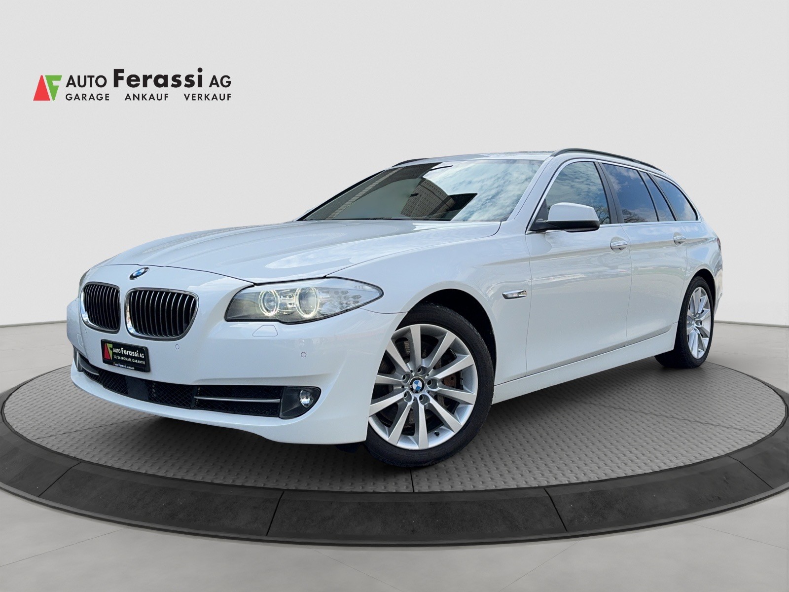 BMW 530d xDrive Touring Steptronic