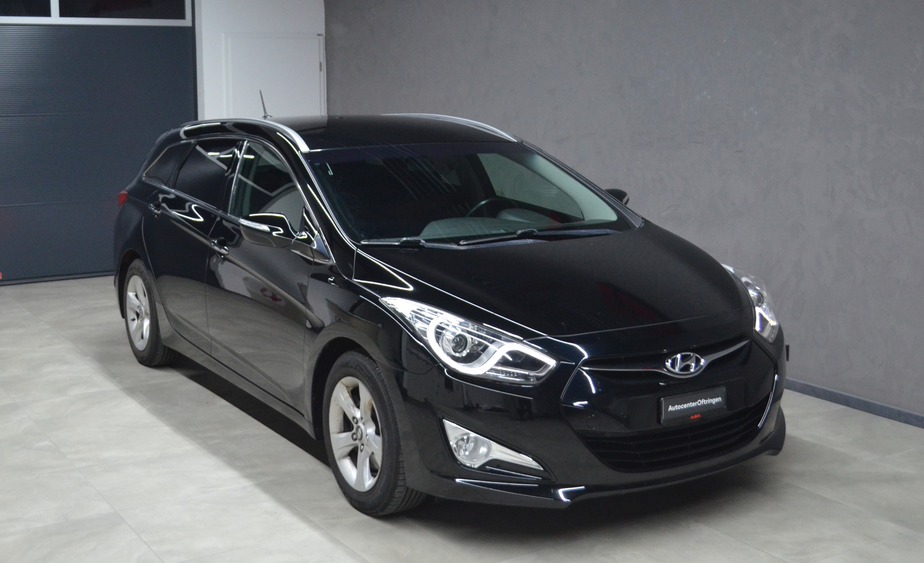 HYUNDAI i40 Wagon 2.0 GDi Style Automatic