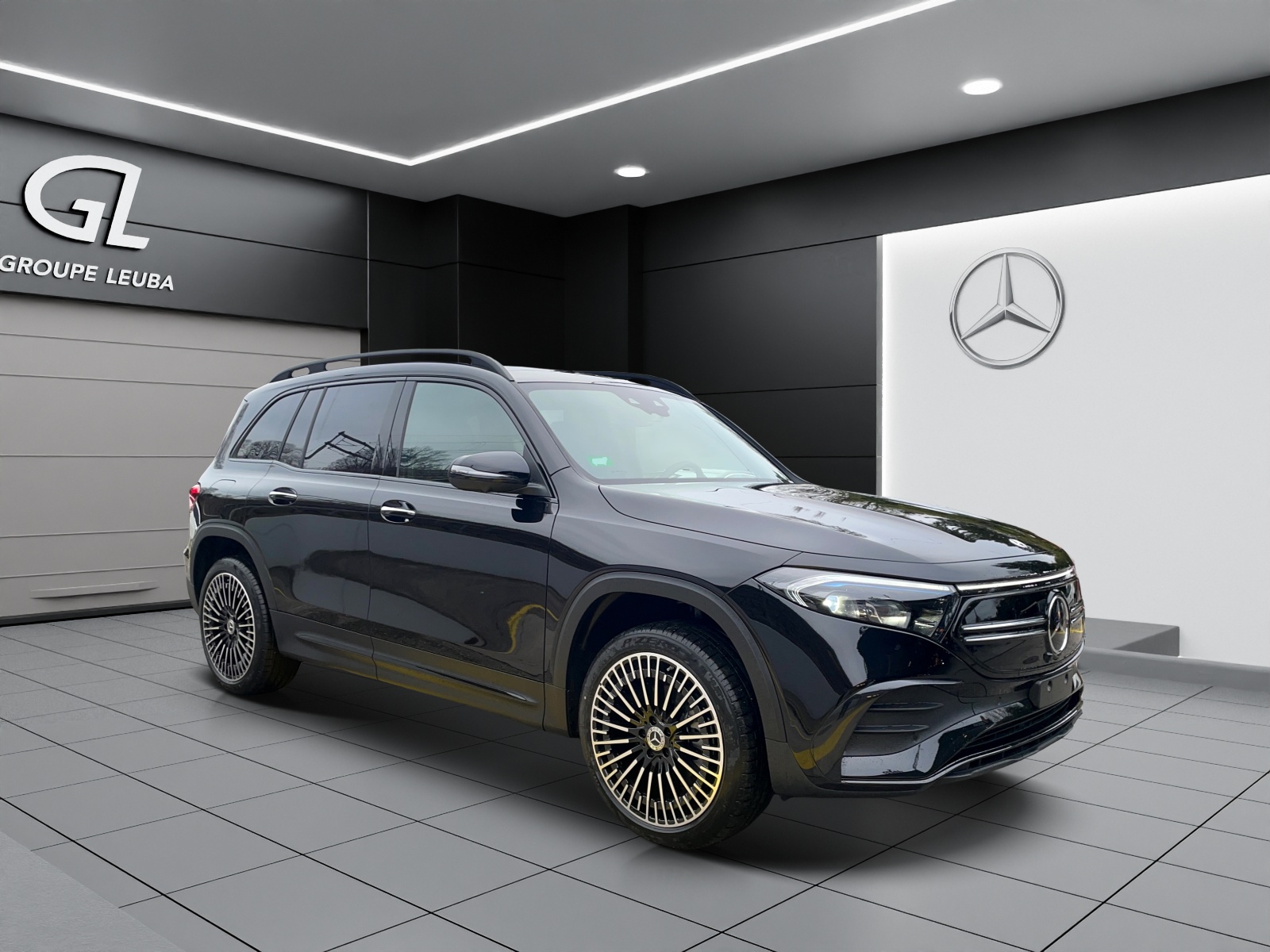 MERCEDES-BENZ EQB 350 66,5 kWh 4Matic Swiss Star