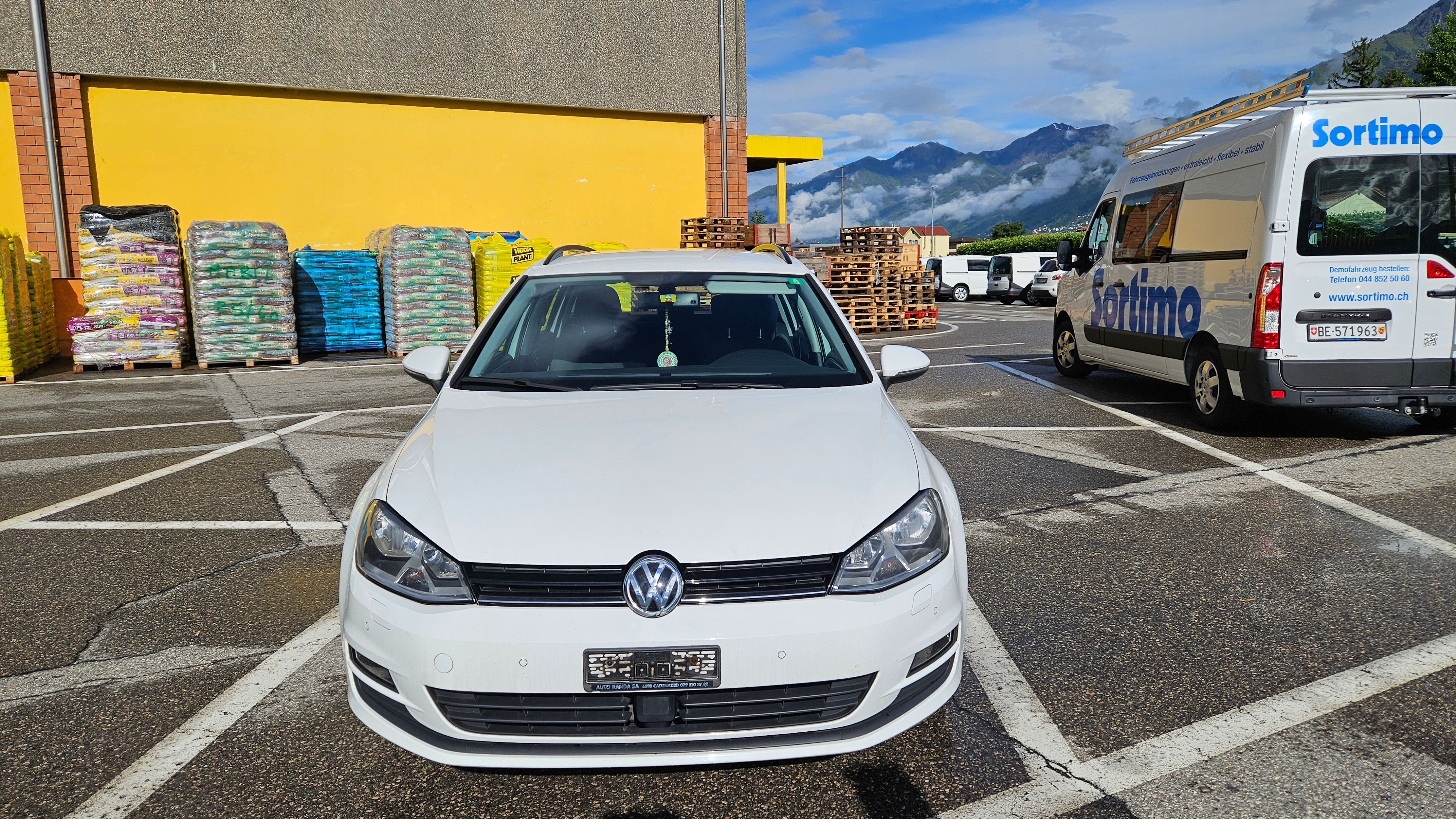 VW Golf Variant 1.6 TDI Comfortline DSG