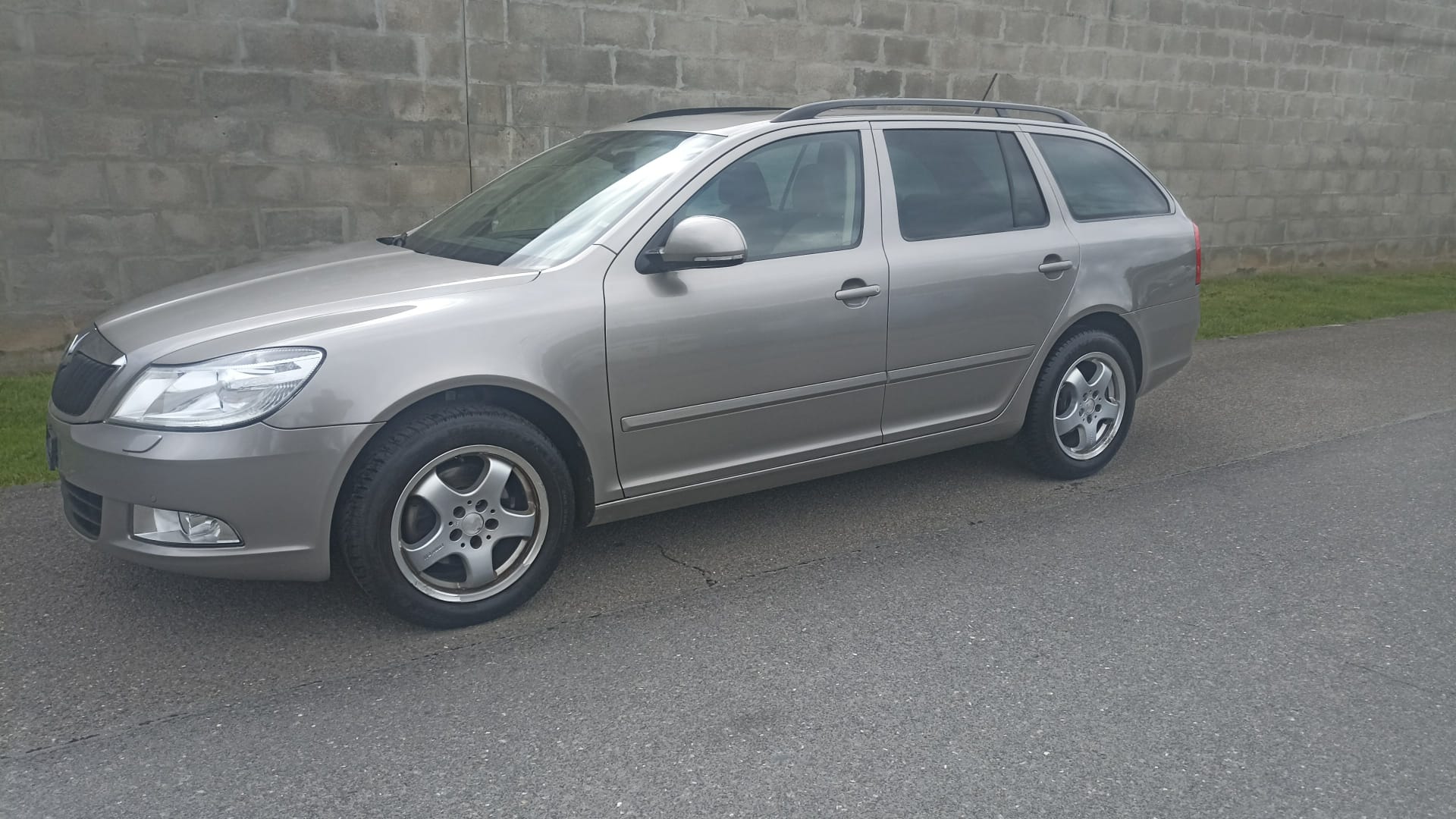 SKODA Octavia Combi 1.8 TSI Adventure 4x4