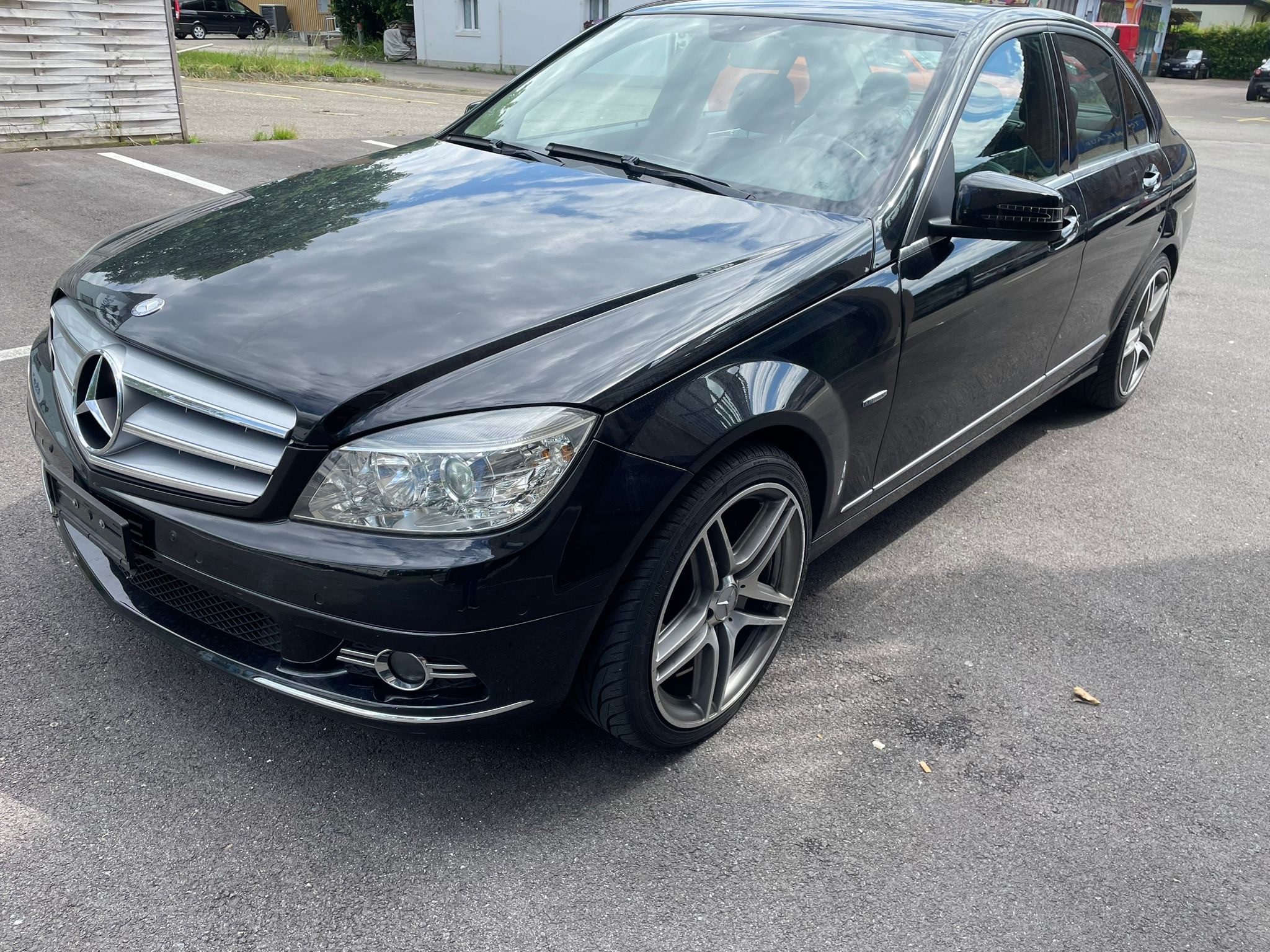 MERCEDES-BENZ C 180 CGI BlueEfficiency