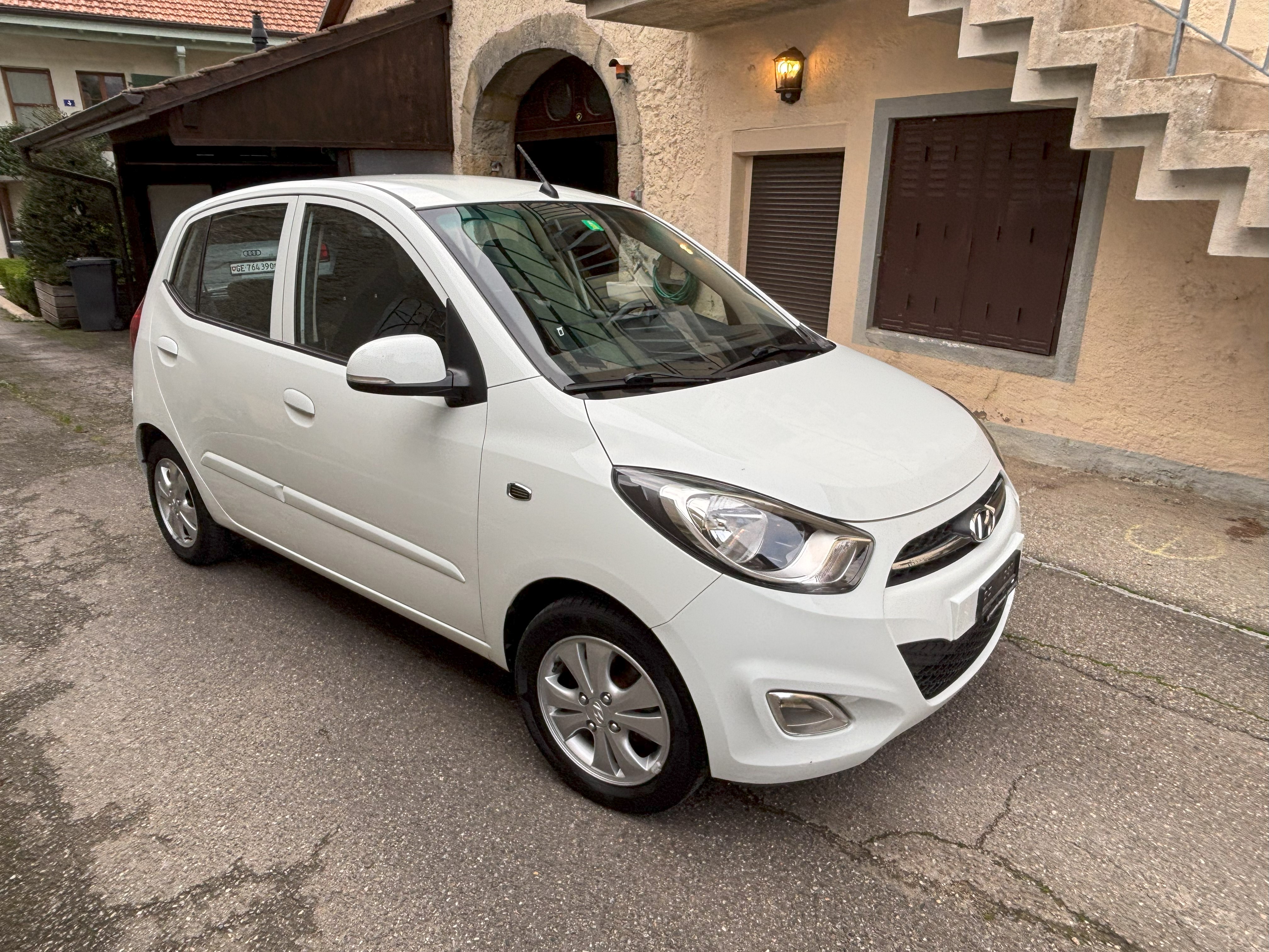 HYUNDAI i10 1.2 Style Automatic