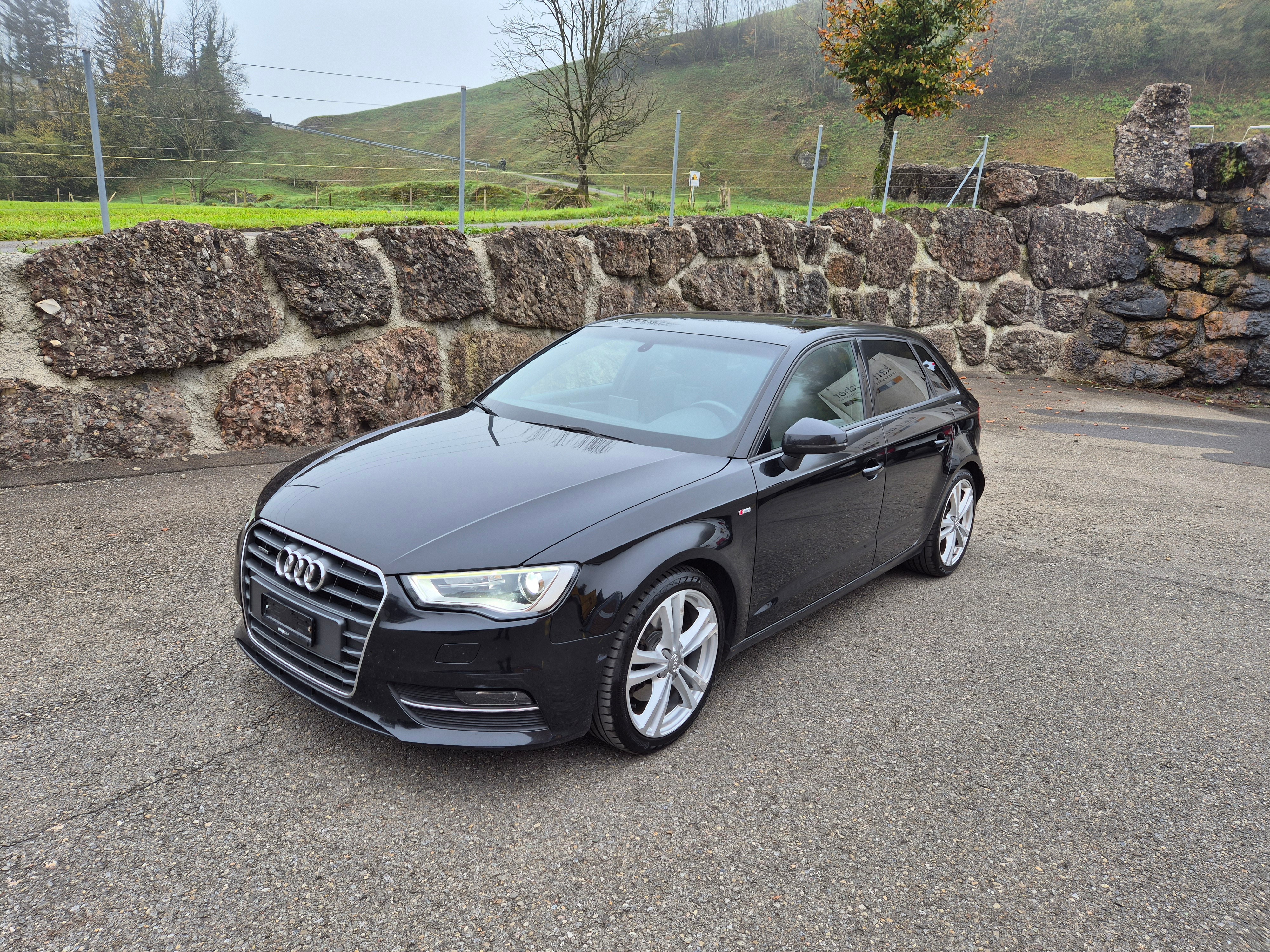 AUDI A3 Sportback 2.0 TDI S-Line quattro