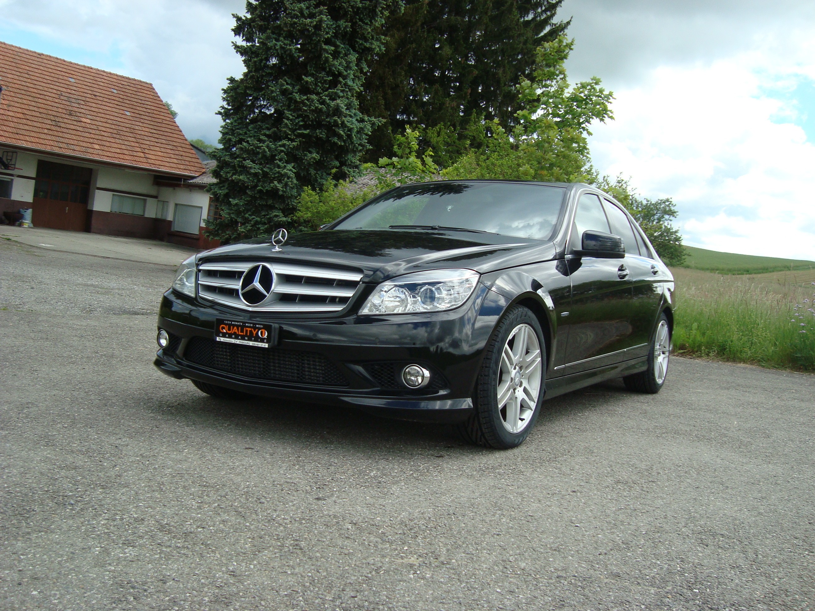 MERCEDES-BENZ C 200 CGI BlueEfficiency Avantgarde Automatic