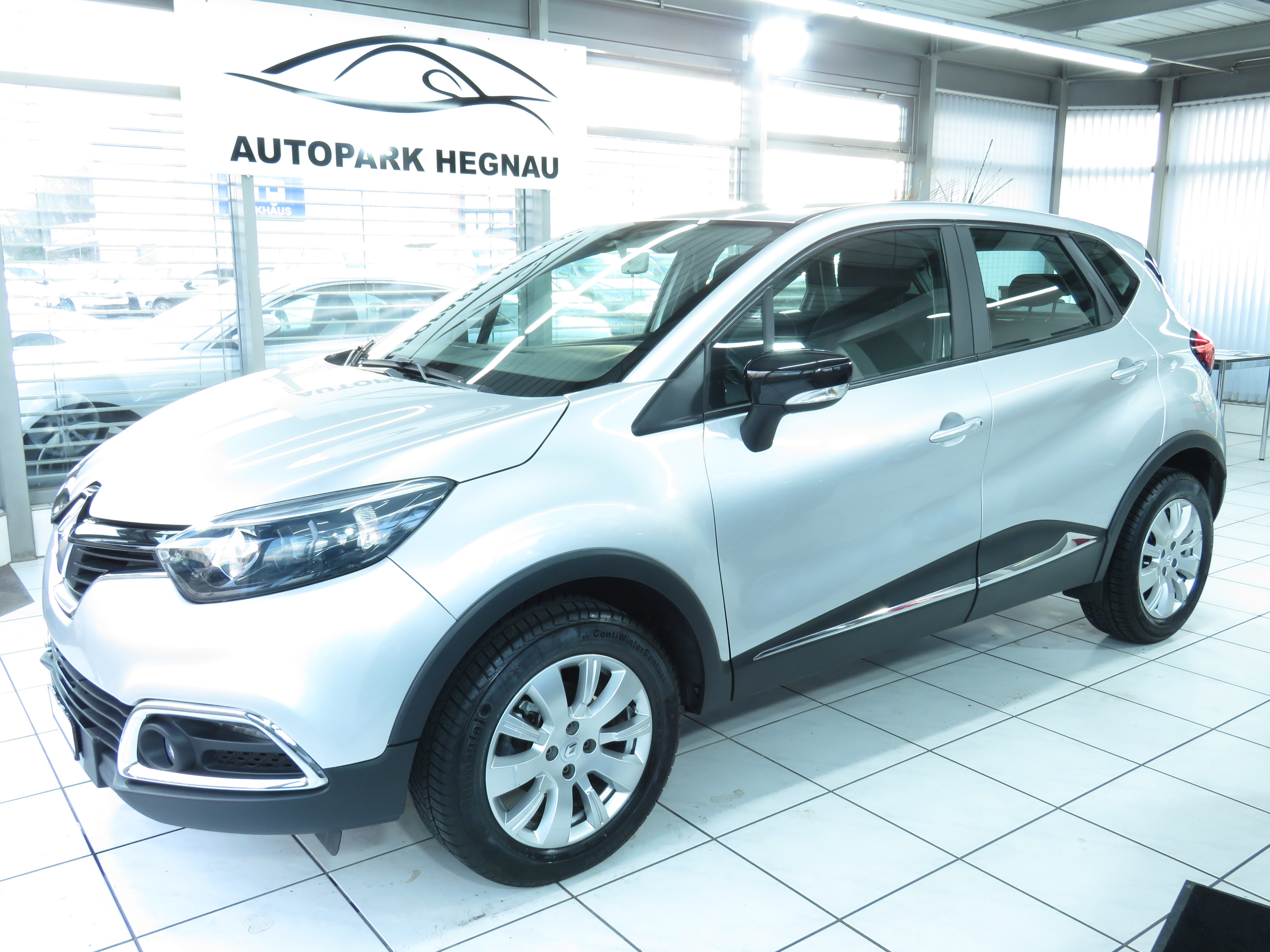 RENAULT Captur 0.9 Life