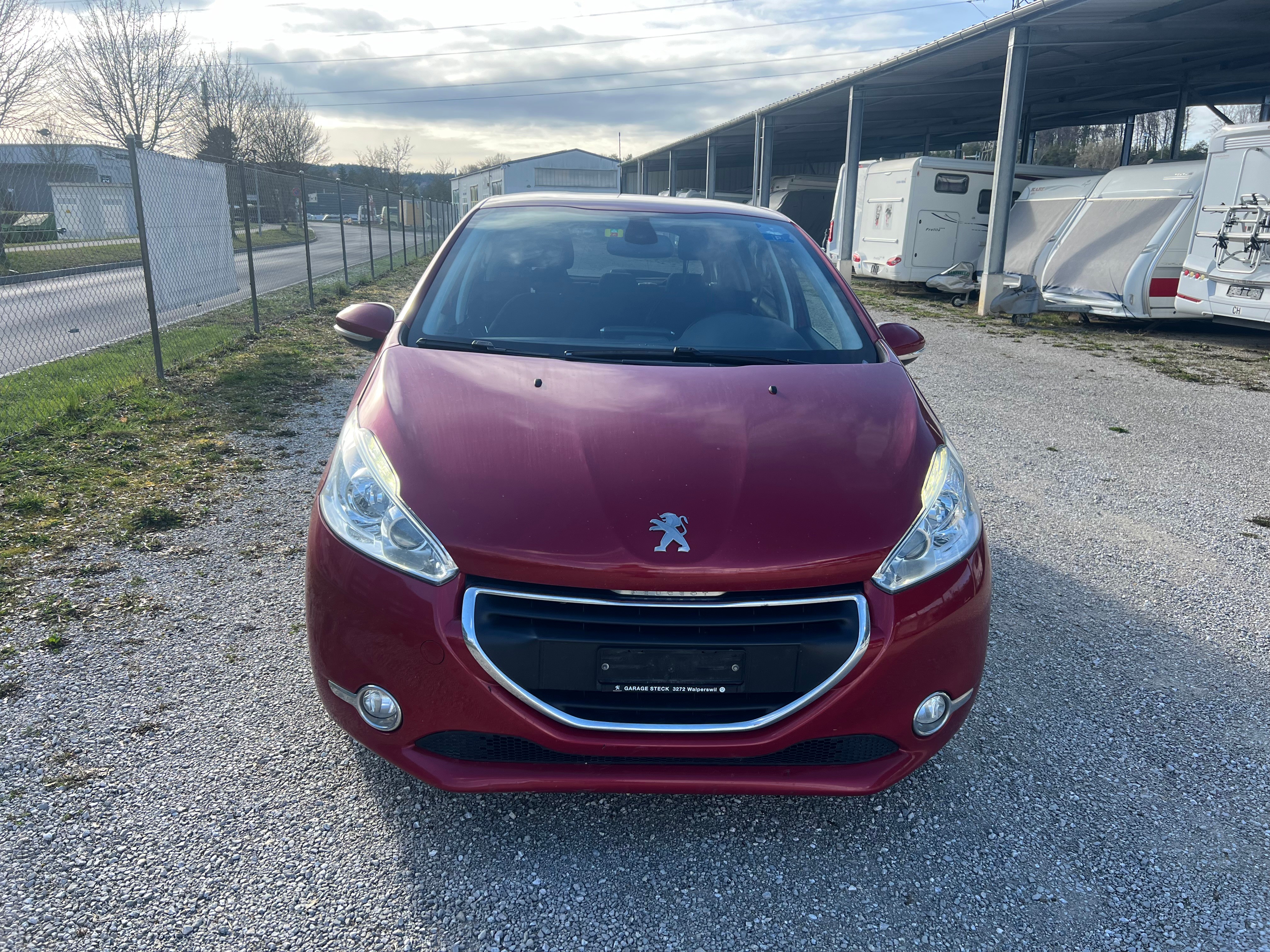 PEUGEOT 208 1.6 VTI Allure Automatik