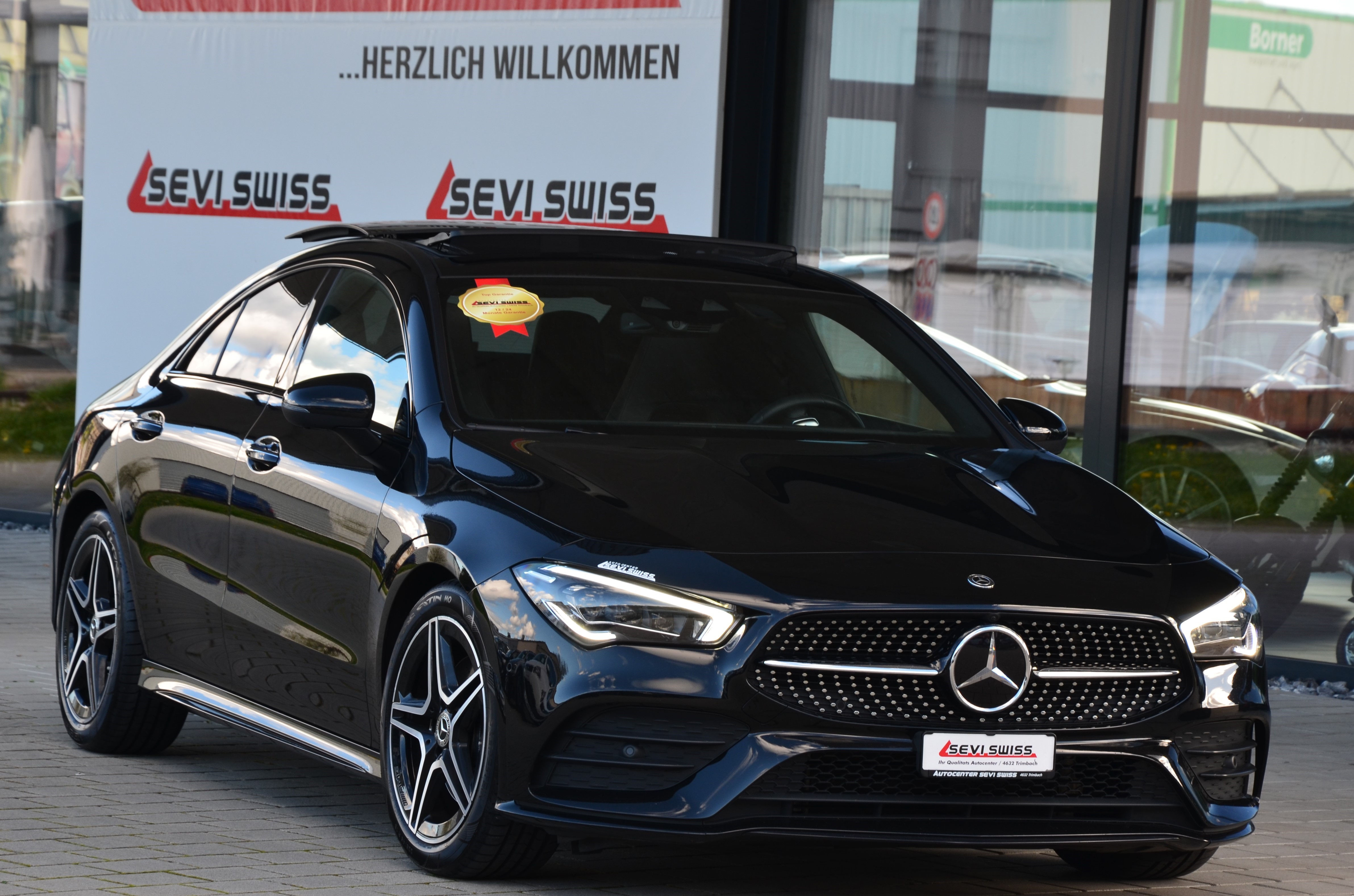 MERCEDES-BENZ CLA 220 AMG Line 7G-DCT 4Matic