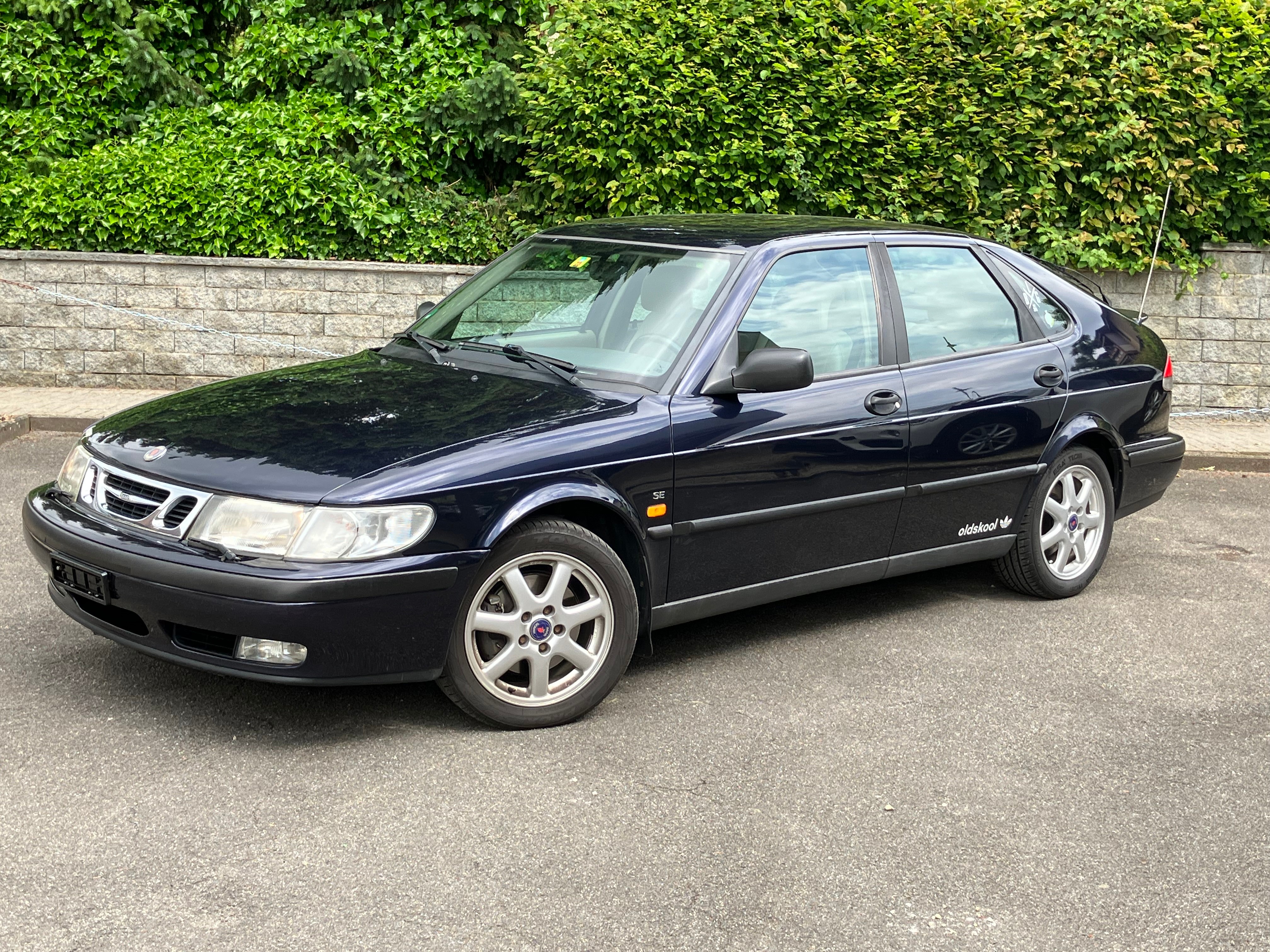 SAAB 9-3 2.0i-16 Turbo SE