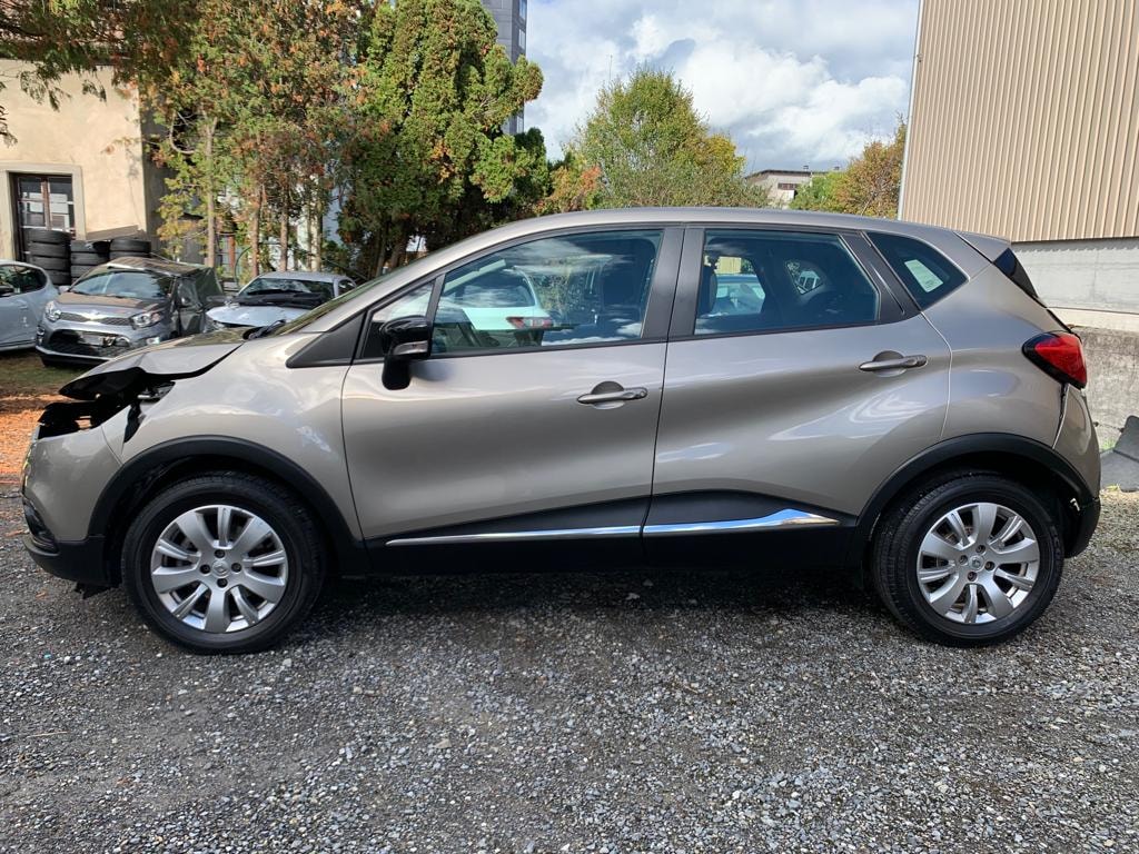 RENAULT Captur 1.2 T 16V Dynamique EDC