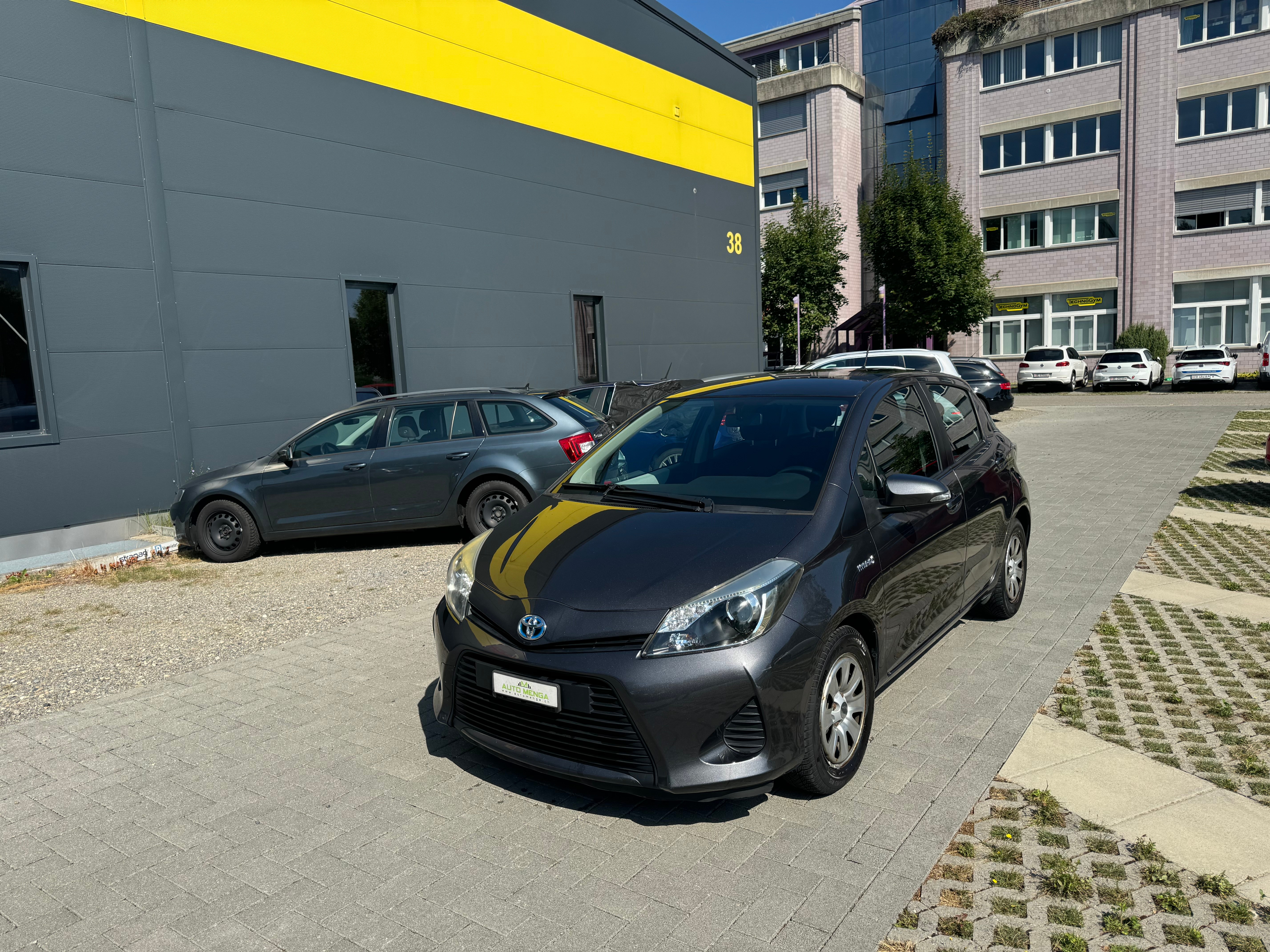 TOYOTA Yaris 1.5 VVT-i Hybrid Luna CVT