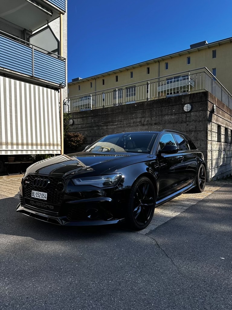 AUDI RS6 Avant 4.0 TFSI V8 quattro Tiptronic