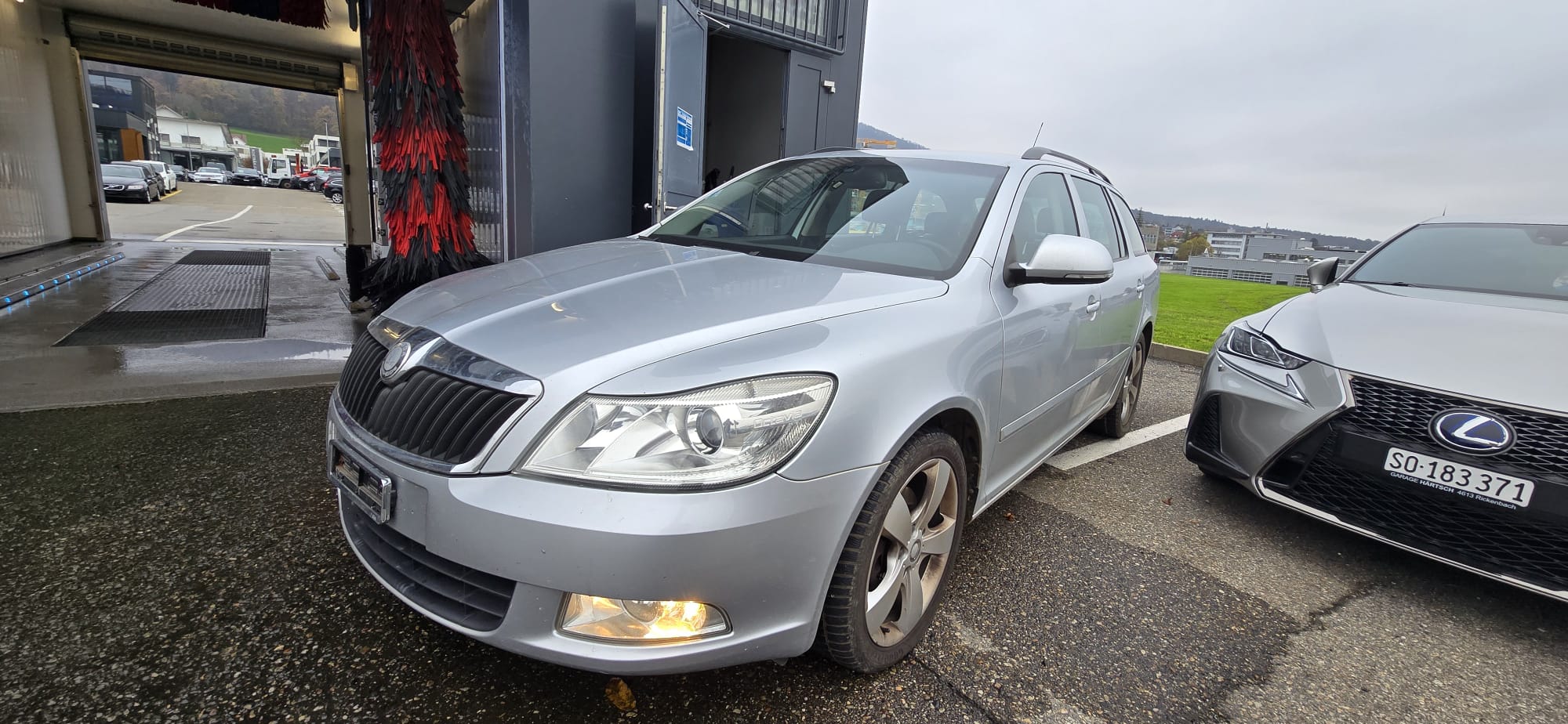 SKODA Octavia Combi 1.8 TSI Elegance DSG