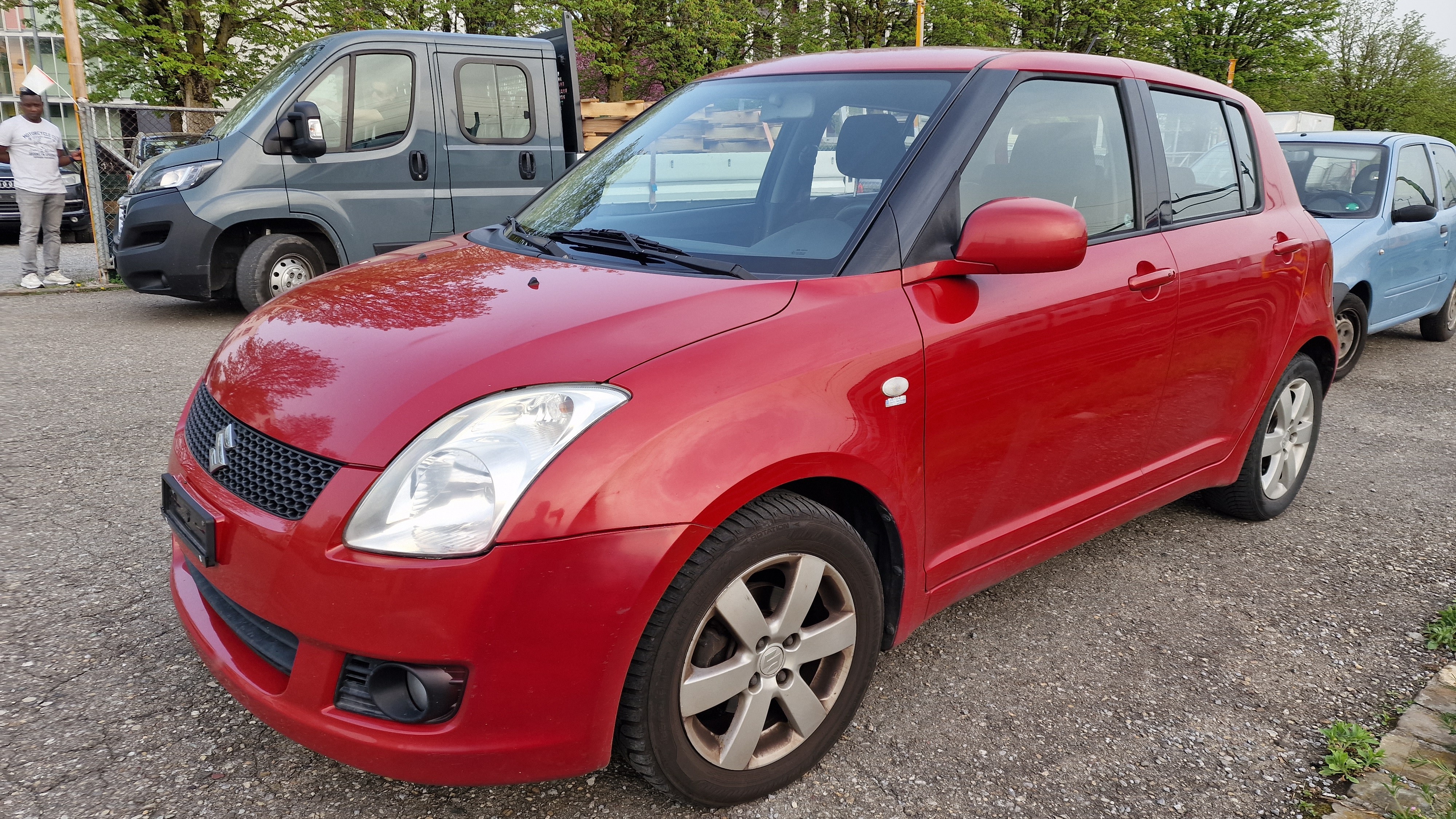 SUZUKI Swift 1.3i 16V GL