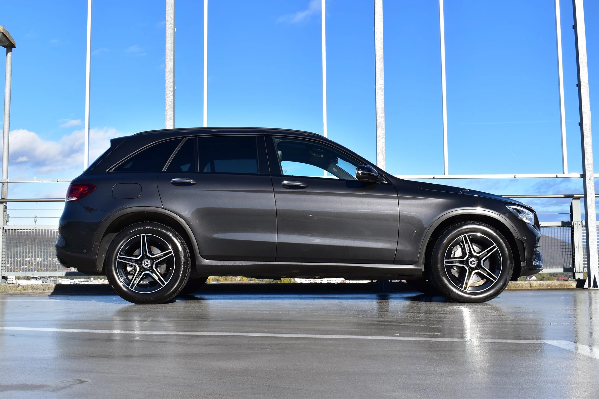 MERCEDES-BENZ GLC 300 d AMG LINE NIGHT 4MATIC 9G-TRONIC l 245 PS