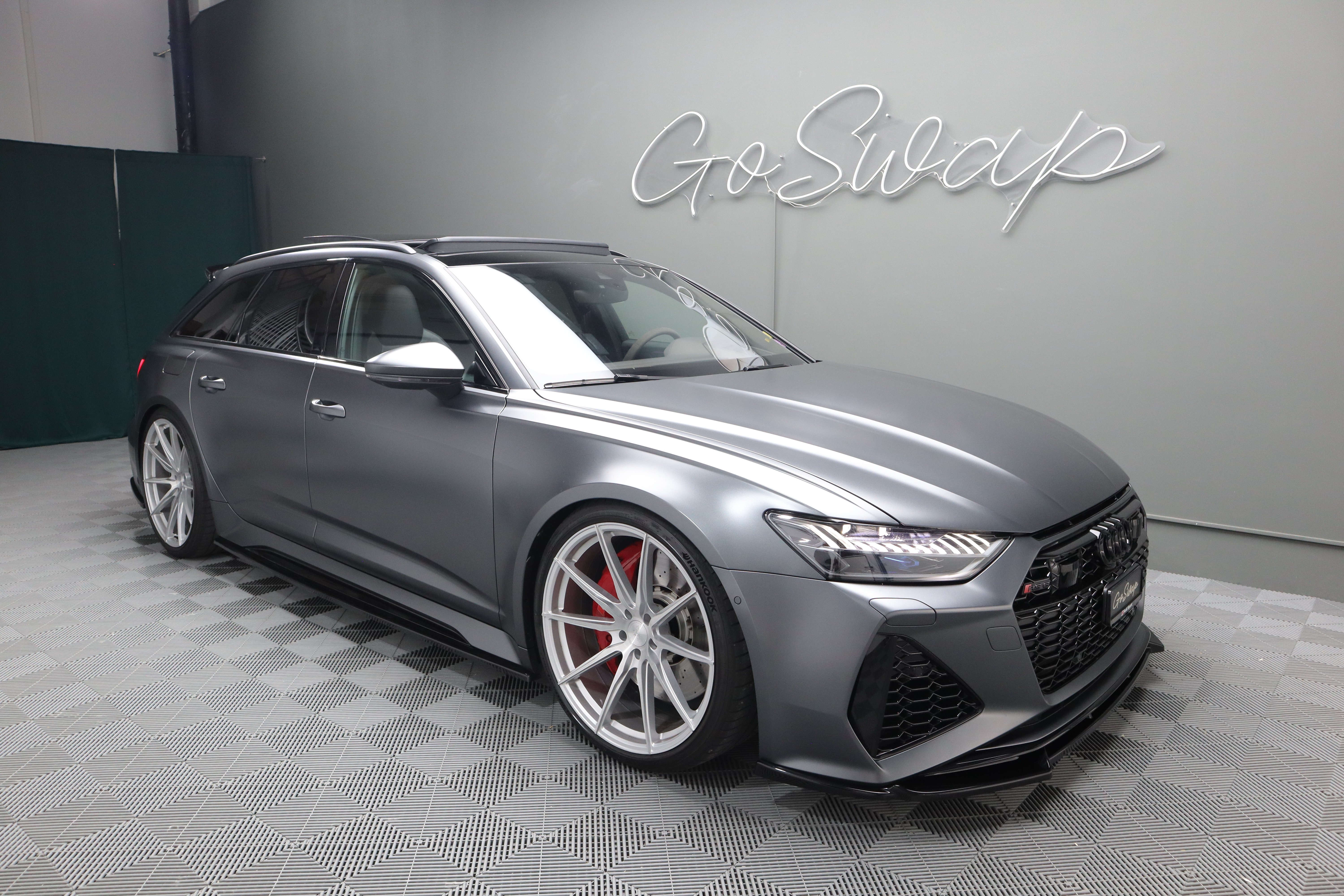 AUDI RS6 Avant 4.0 TFSI V8 quattro