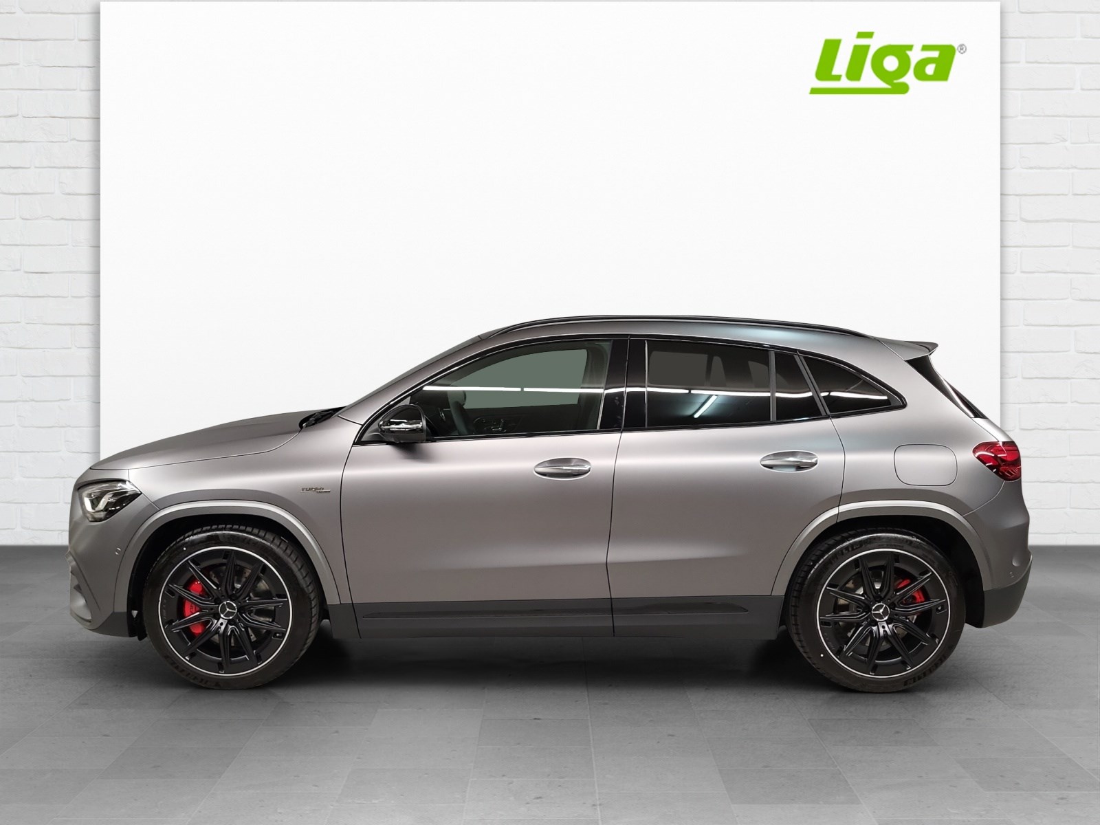 MERCEDES-BENZ GLA 35 AMG Line 4Matic