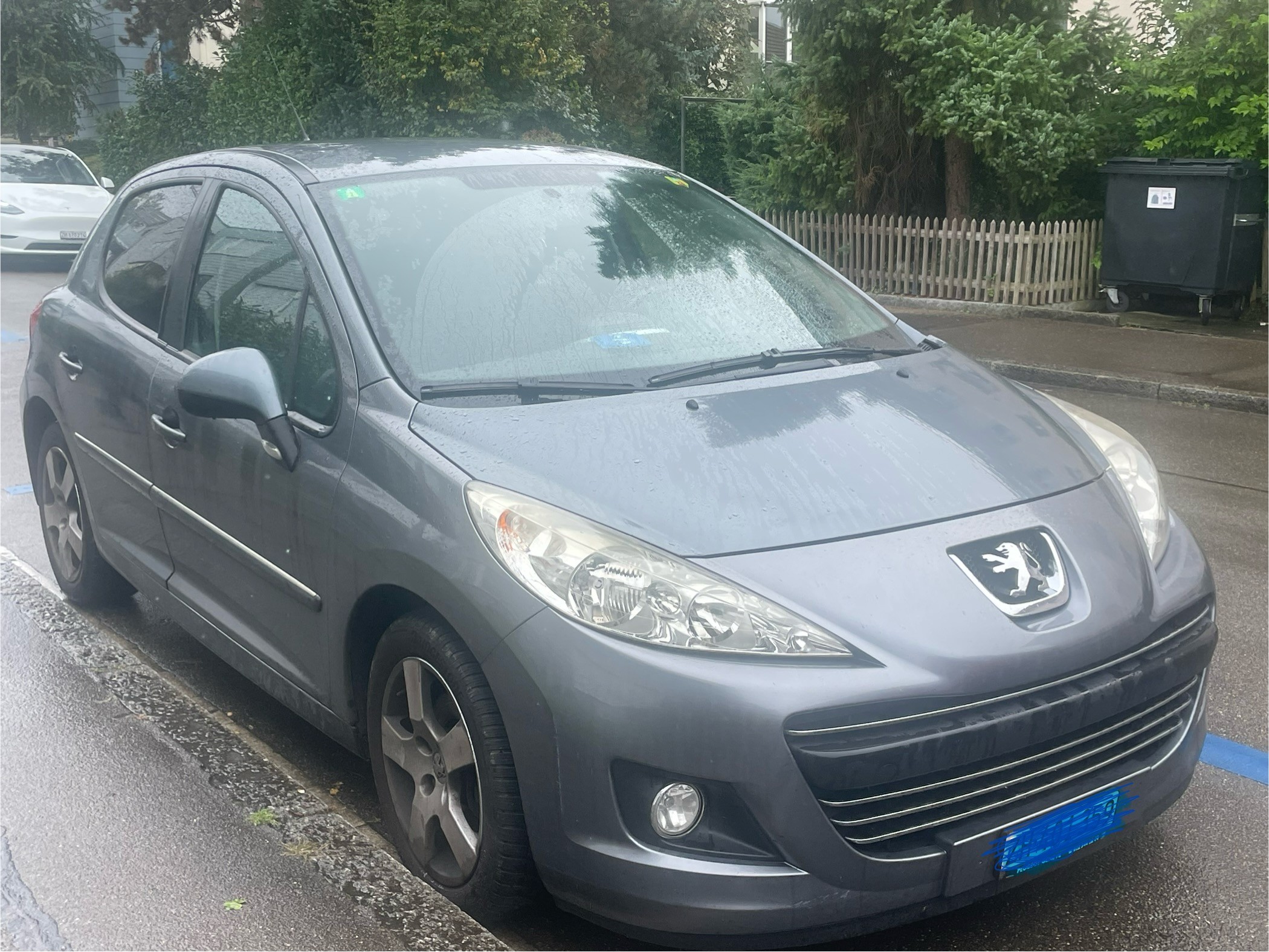 PEUGEOT 207 1.6 HDI Sport