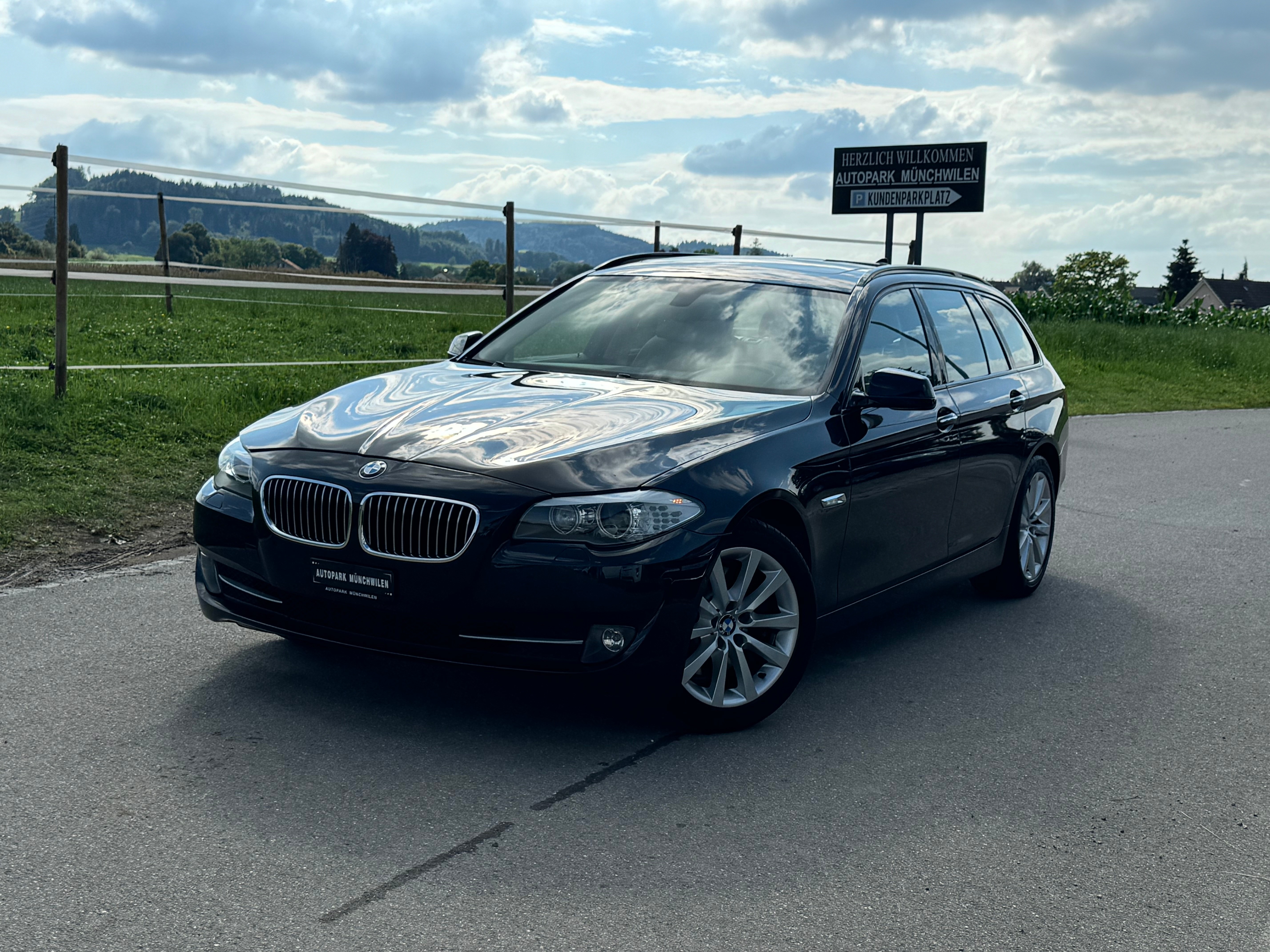 BMW 530d xDrive Touring Steptronic