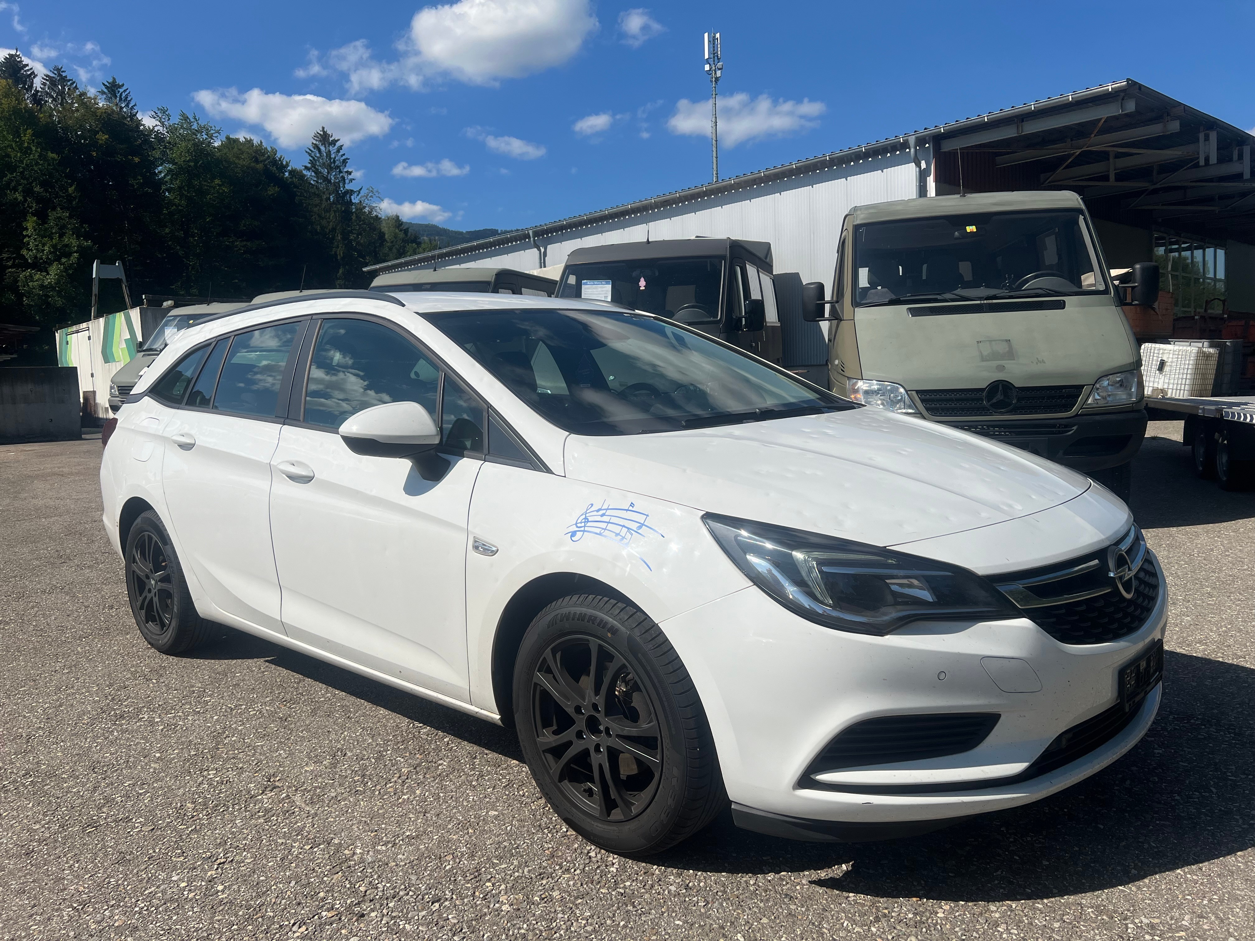 OPEL Astra Sports Tourer 1.4i Turbo Enjoy Automatic