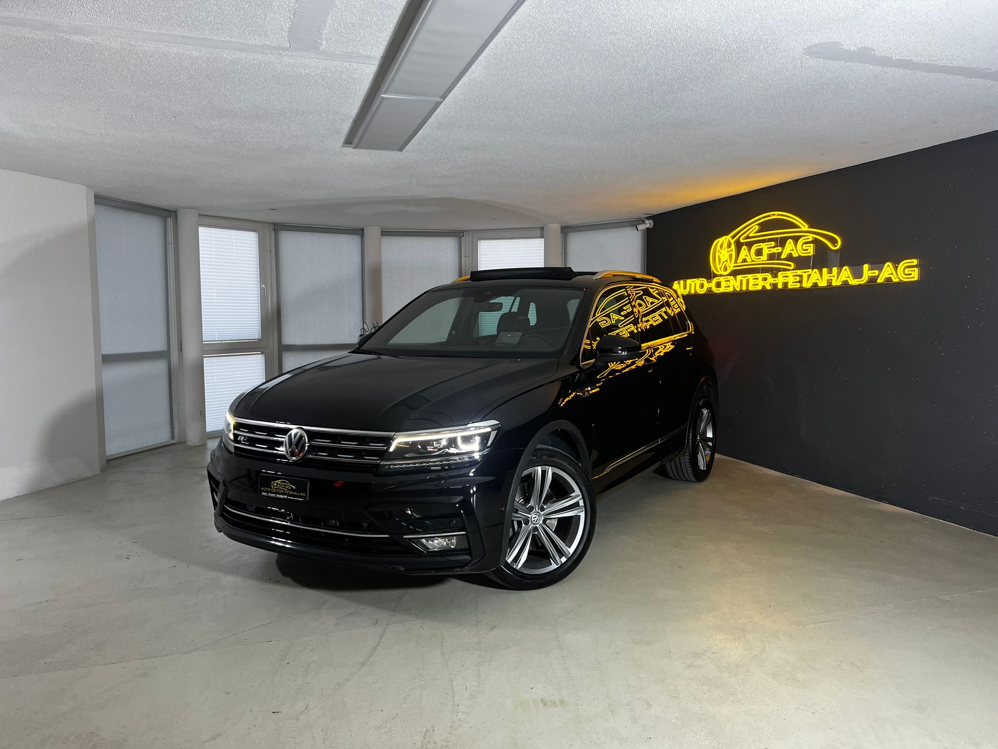 VW Tiguan 2.0TSI R-Line Highline 4Motion DSG