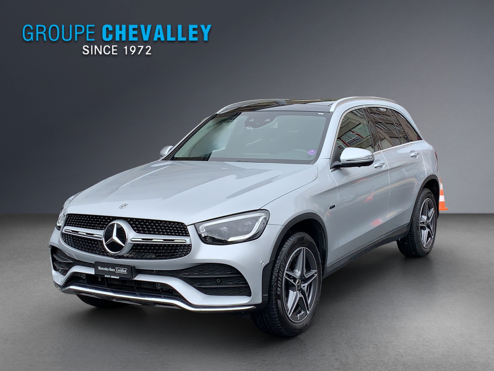 MERCEDES-BENZ GLC 300 e AMG Line 4Matic