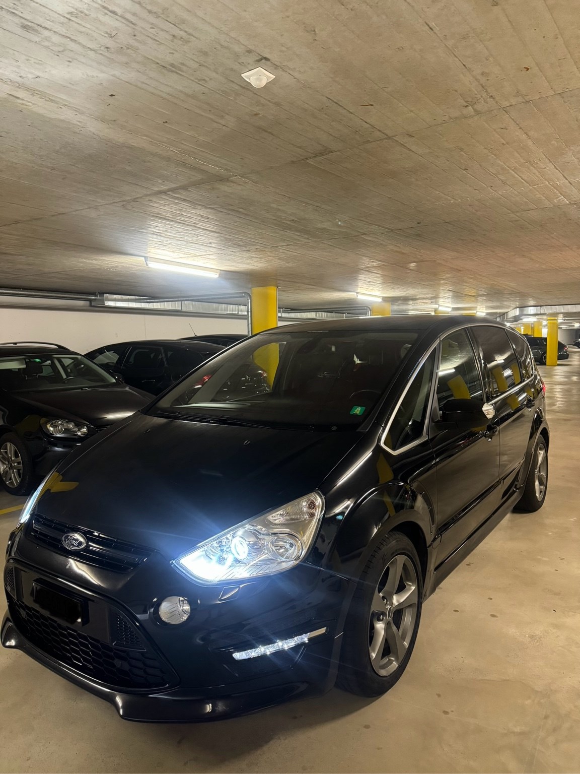 FORD S-Max 2.0 SCTi TitaniumS PowerShift