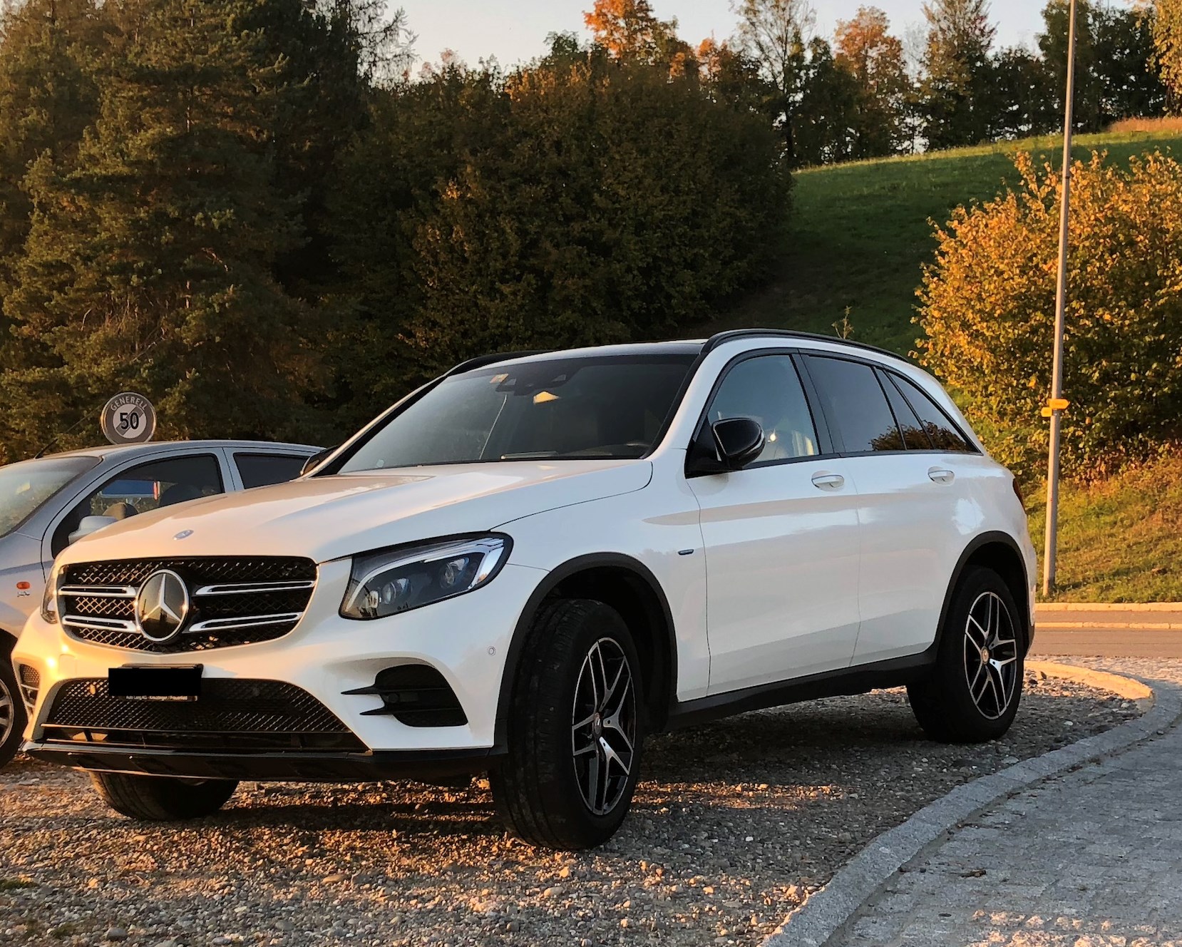 MERCEDES-BENZ GLC 350 e AMG Line 4Matic 7G-Tronic