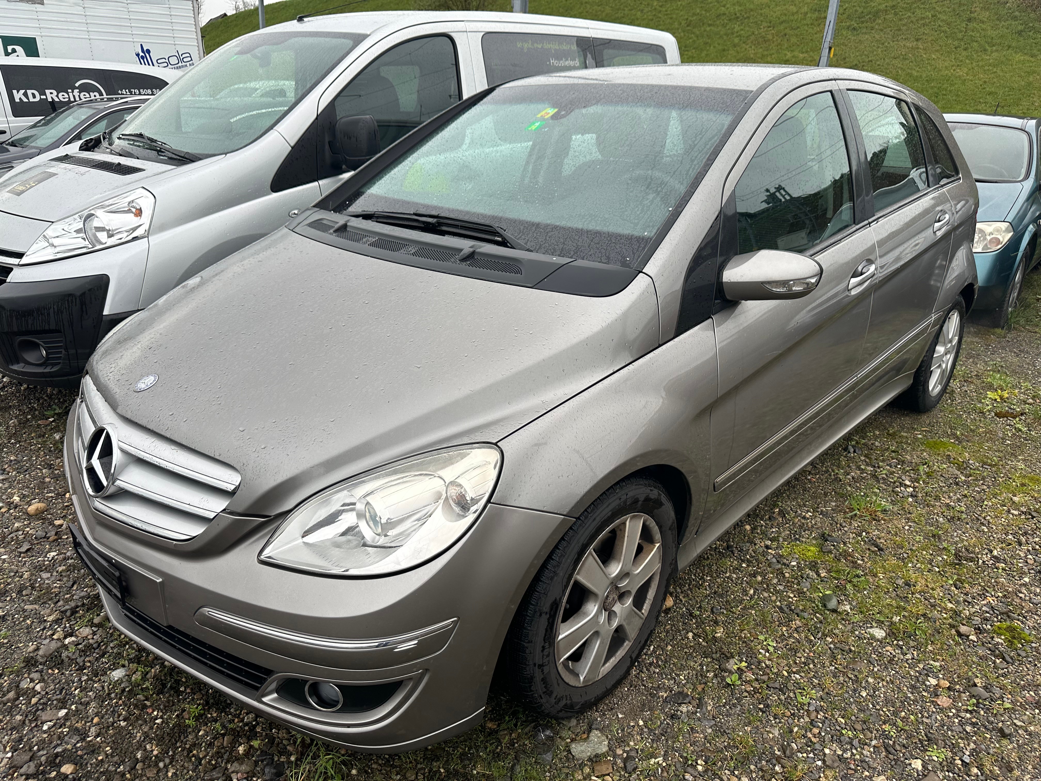 MERCEDES-BENZ B 200 CDI