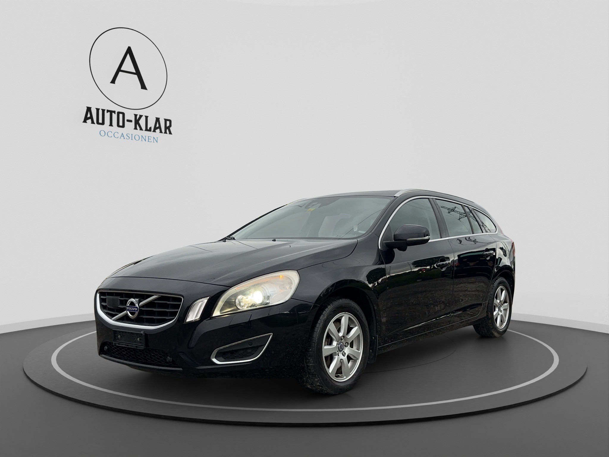 VOLVO V60 D5 Summum Geartronic