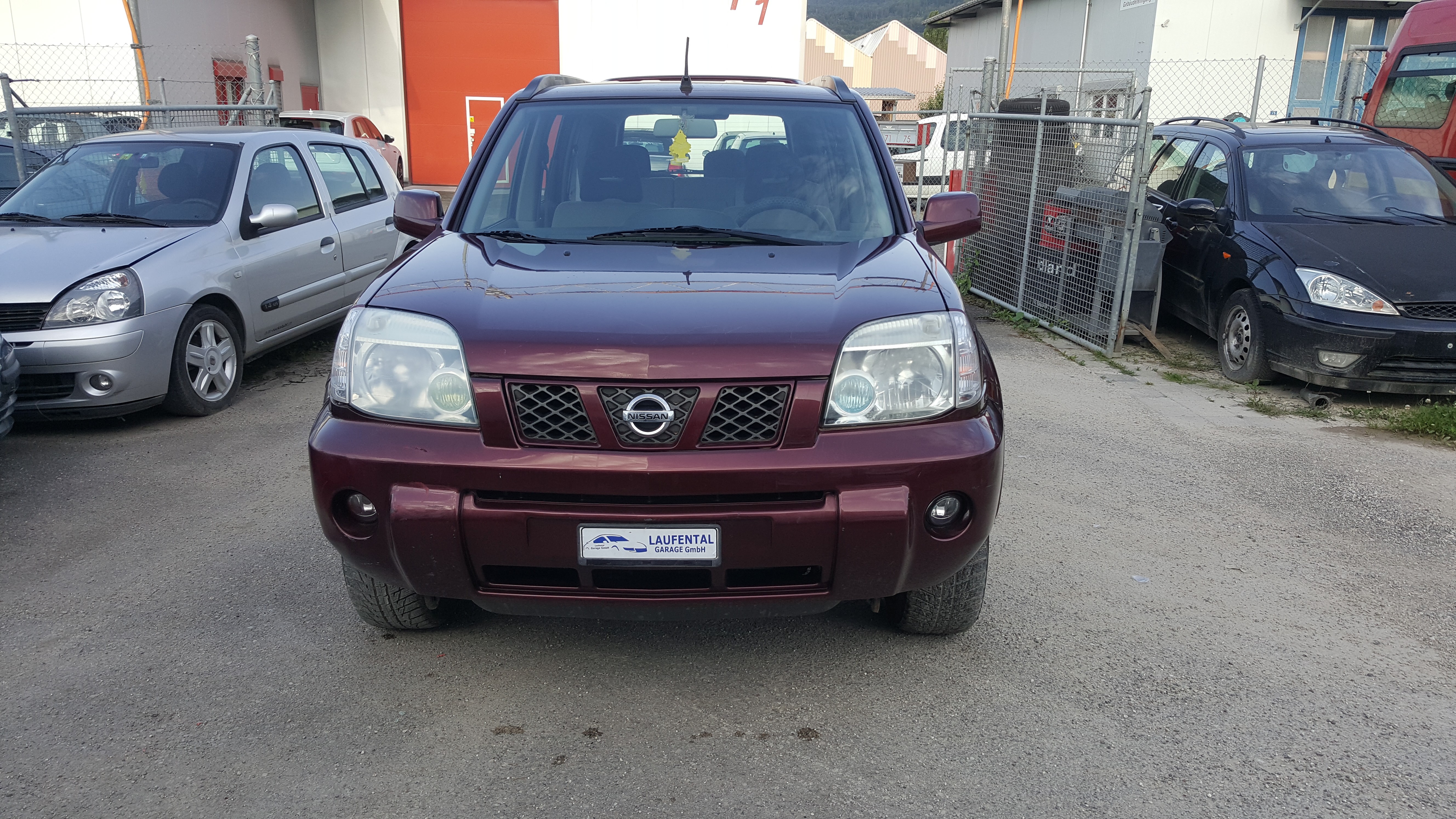 NISSAN X-Trail 2.5 16V Sport