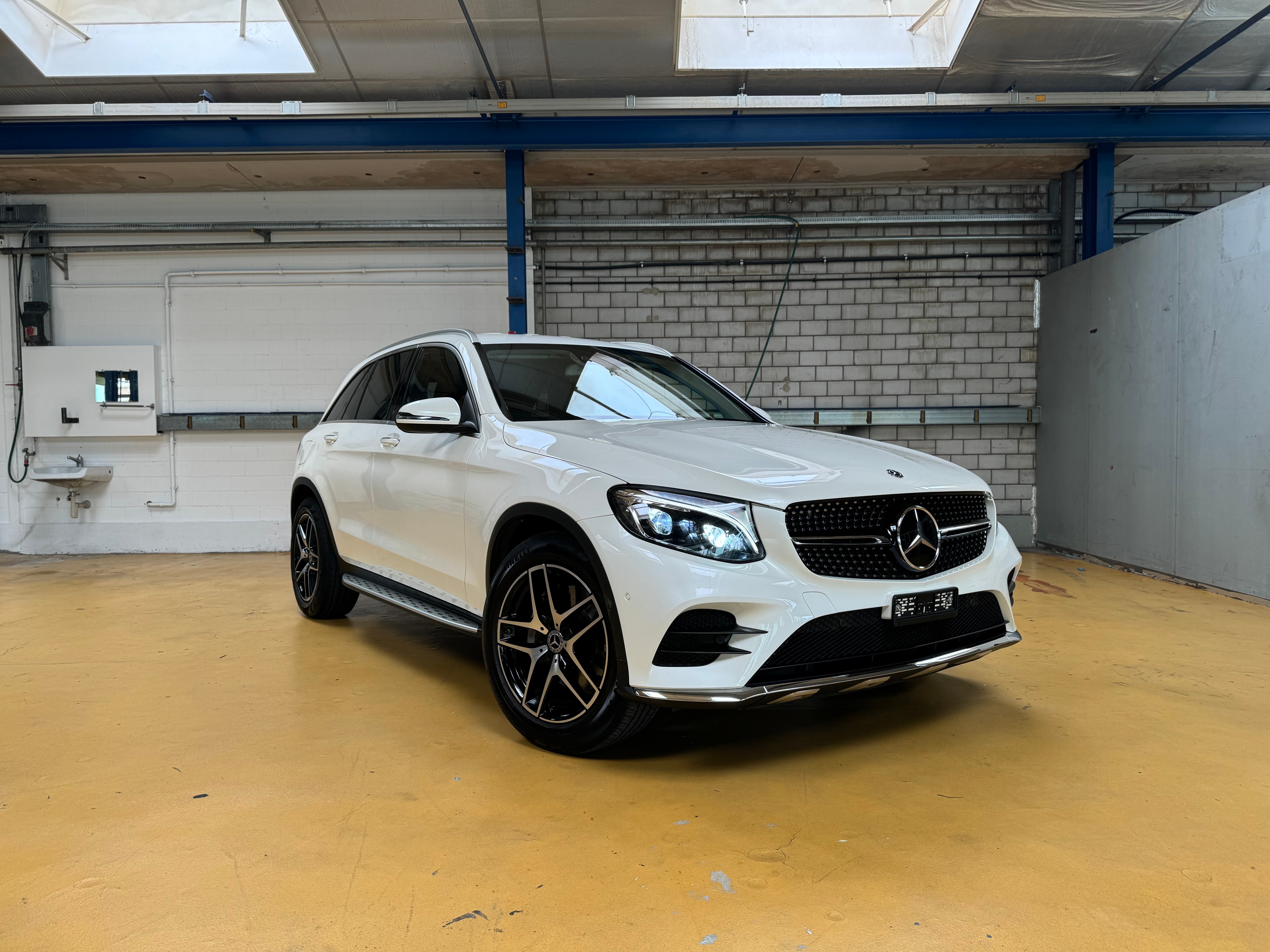 MERCEDES-BENZ GLC 250 d AMG Line 4Matic 9G-Tronic