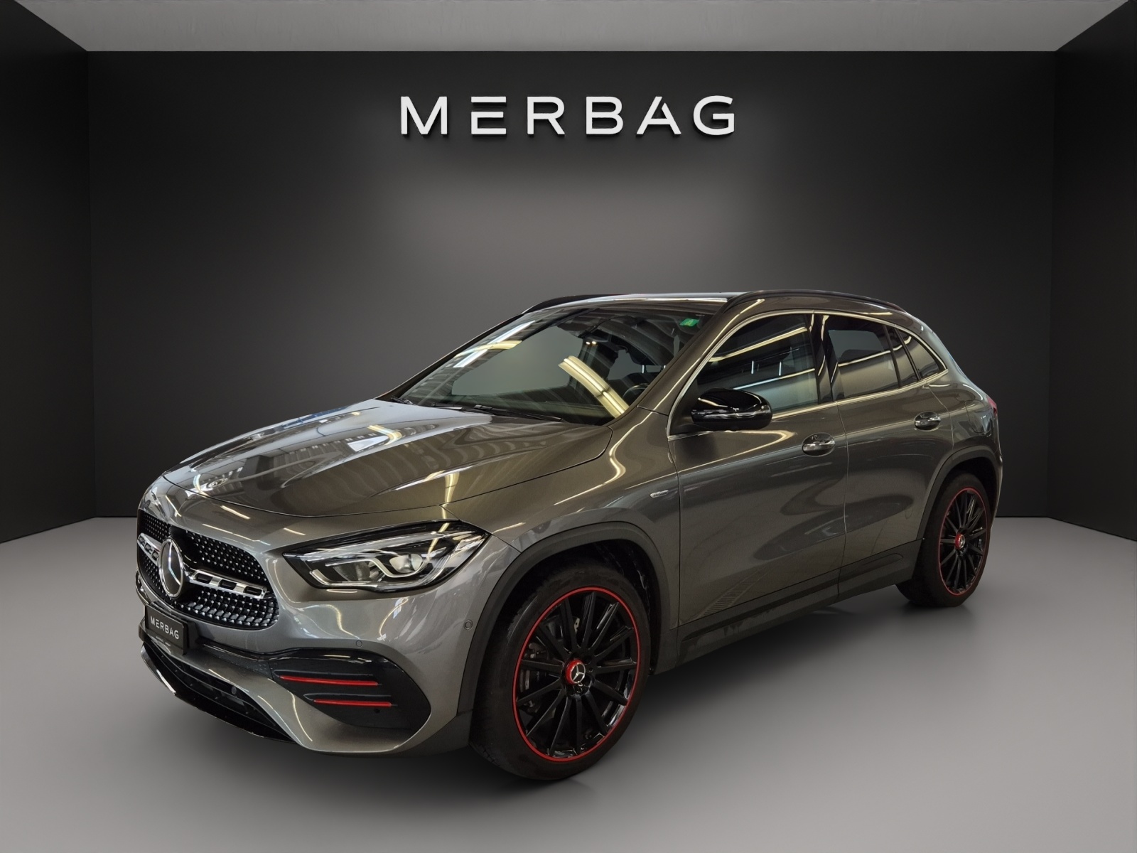 MERCEDES-BENZ GLA 200d Edition1. 4Matic