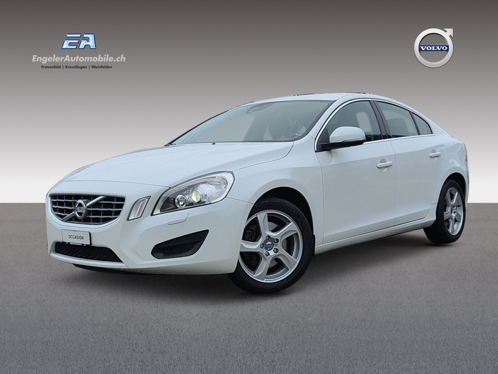 VOLVO S60 2.0 T5 Momentum