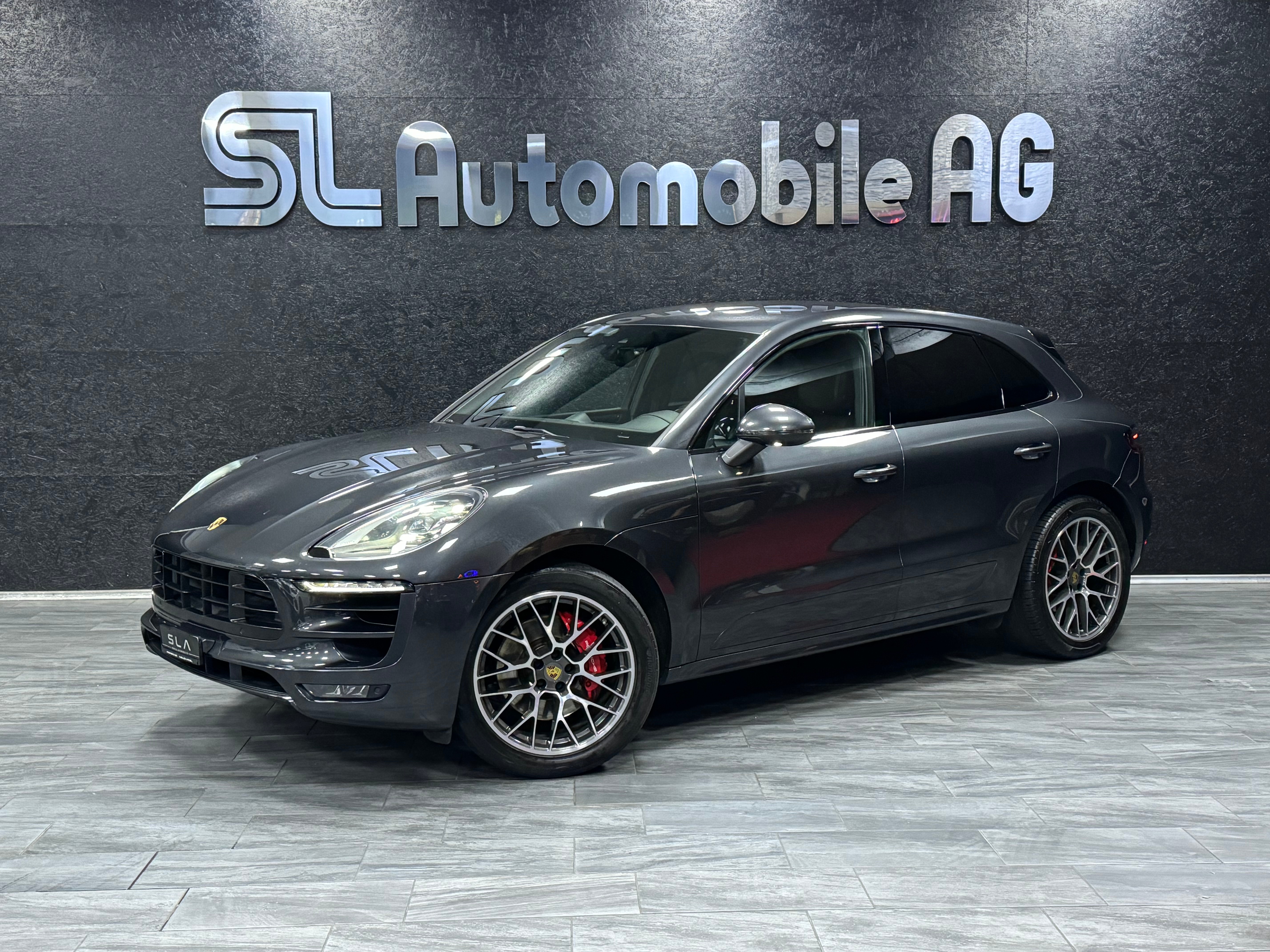 PORSCHE Macan GTS PDK