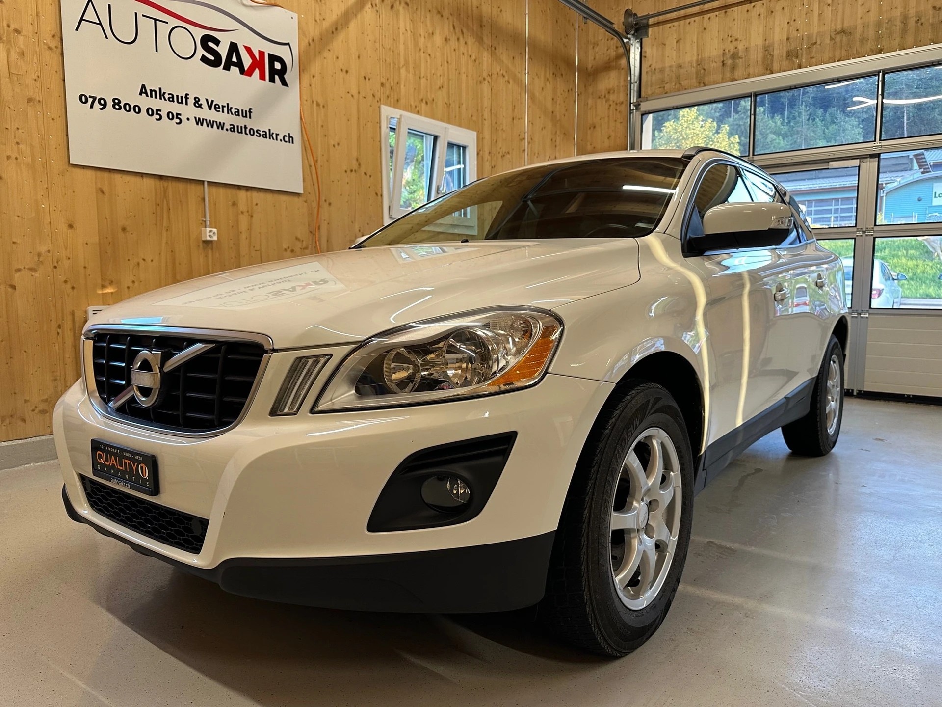 VOLVO XC60 2.4D AWD Kinetic Geartronic