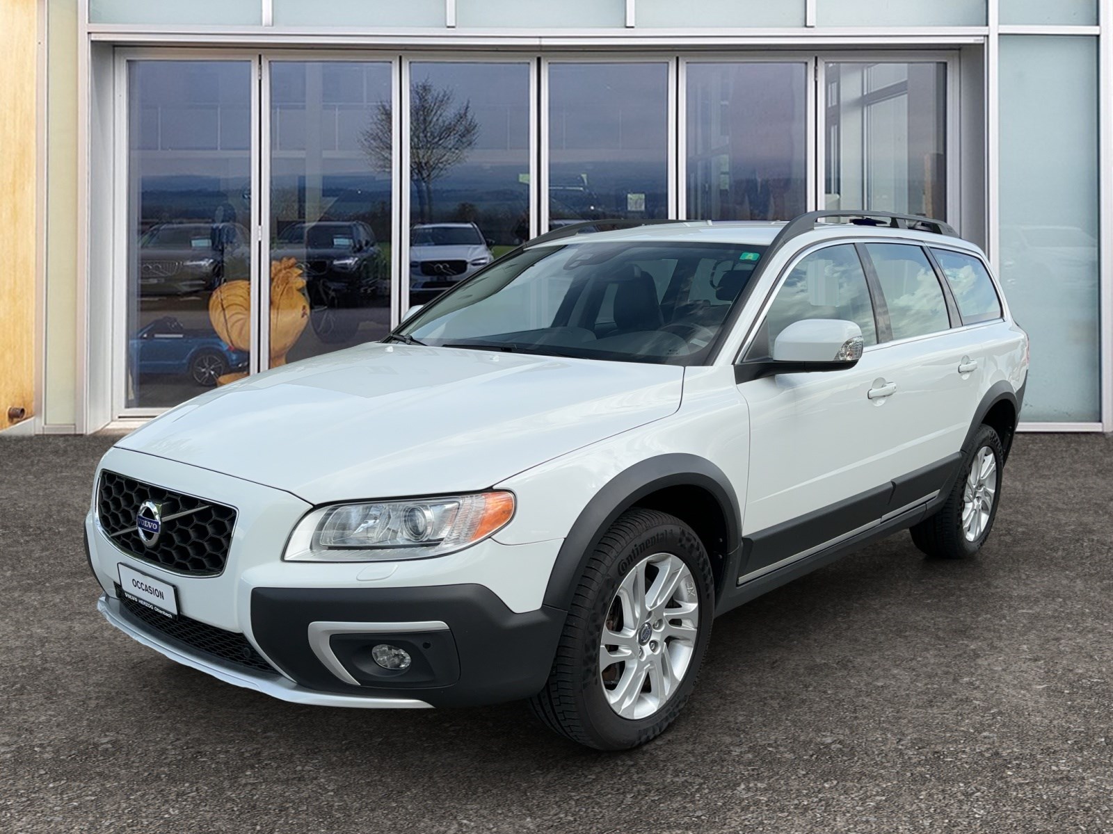 VOLVO XC70 2.4 D5 Momentum AWD